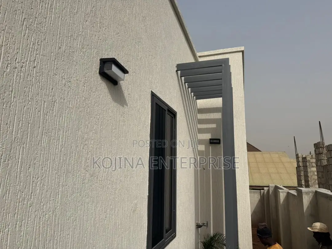 3bdrm House in Kronkromoase, Kumasi Metropolitan for sale