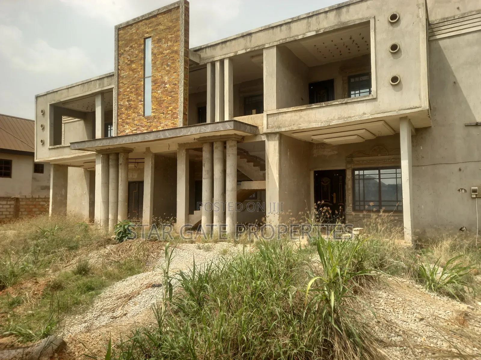 Furnished 10bdrm House in Star Gate Properties, Kumasi Metropolitan