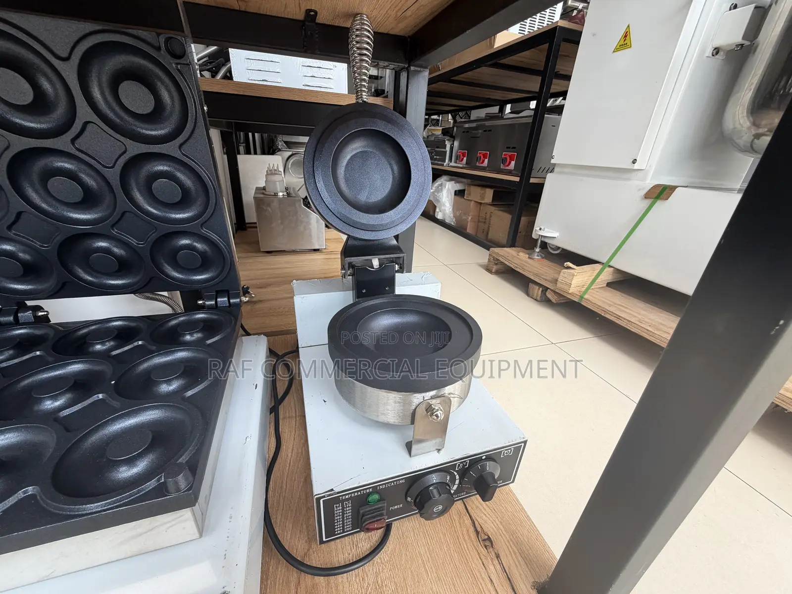 Commericla Ufo Burger Machine