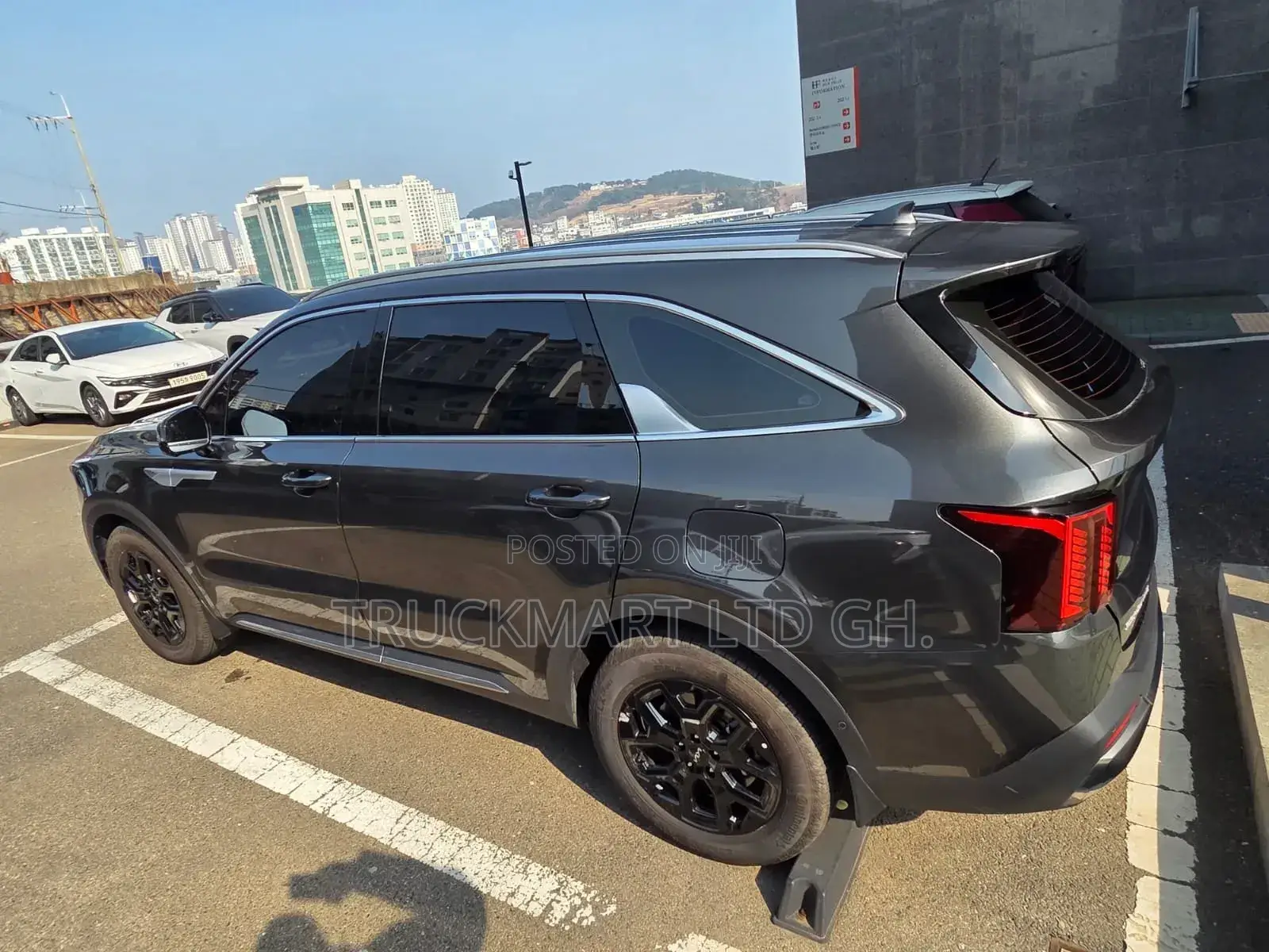 Kia Sorento X-Line SX AWD 2025 Gray