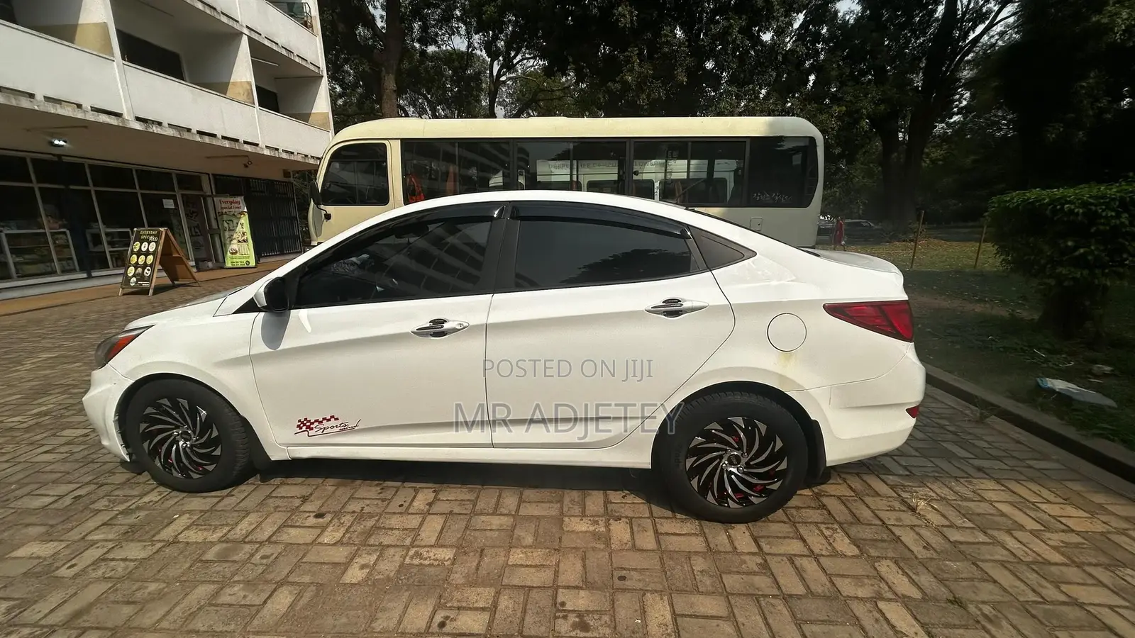Hyundai Accent GLS 4dr Sedan (1.6L 4cyl 6A) 2015 White