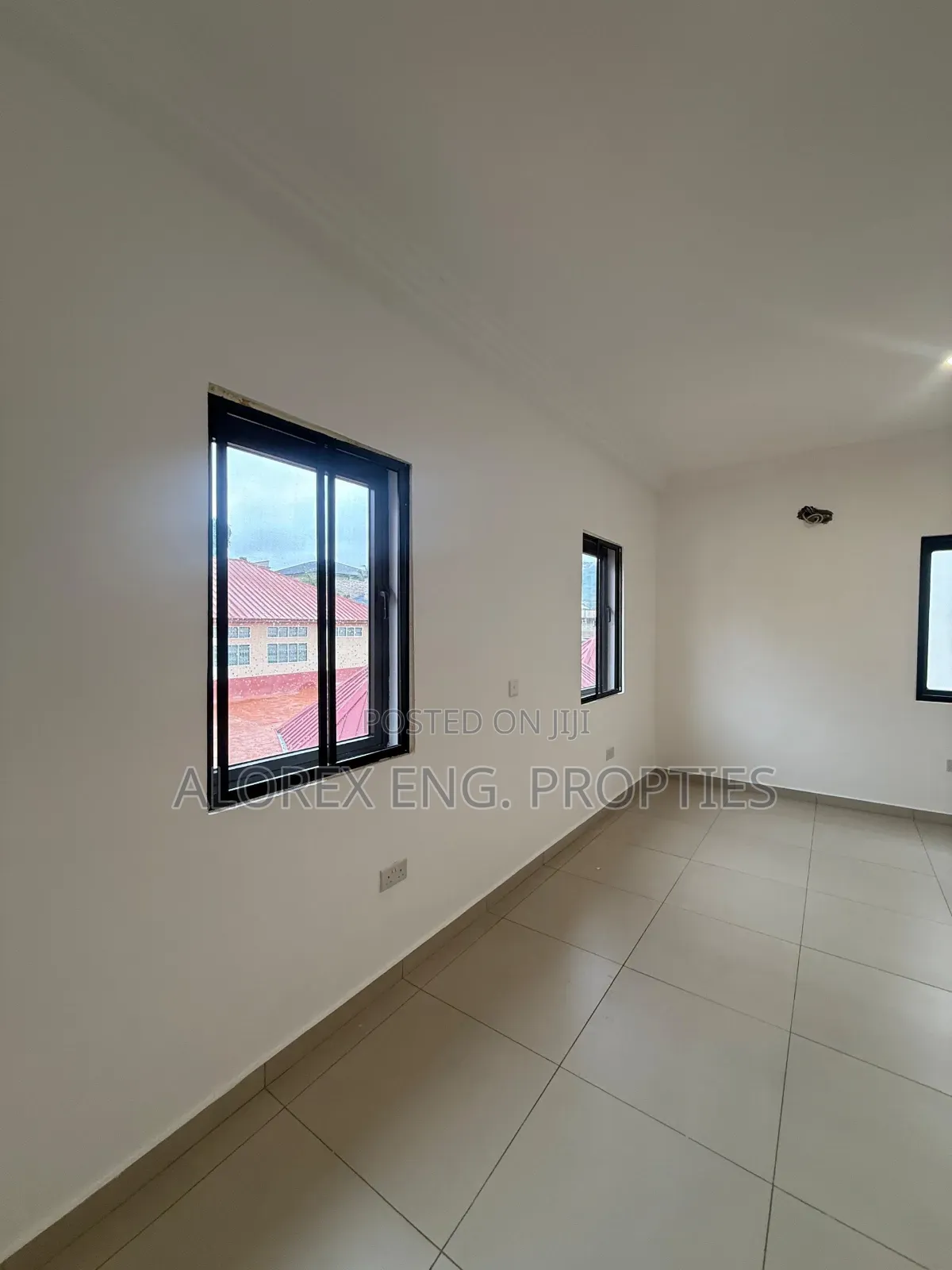 3bdrm House in $120,000, Adenta for sale