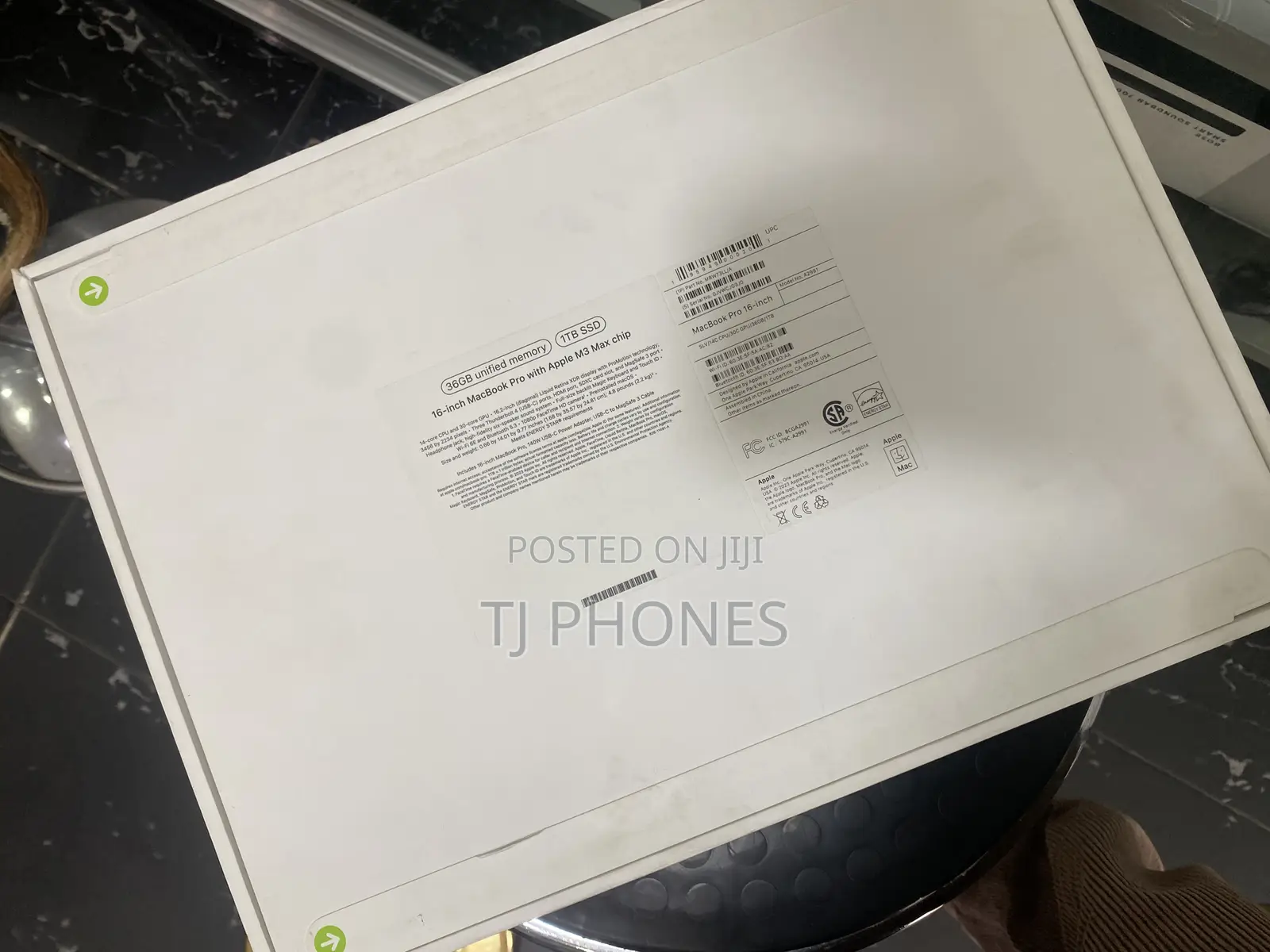New Apple MacBook Pro 2023 M3 Max 16-inch 36GB Apple M3 Max SSD 1T