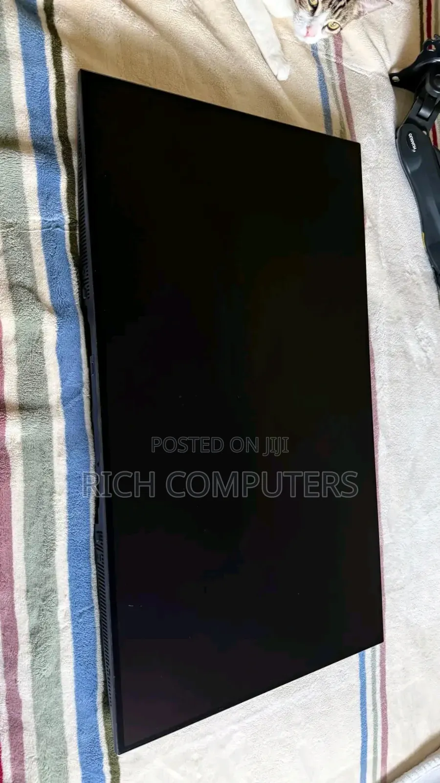32inches Lg Oled Monitor