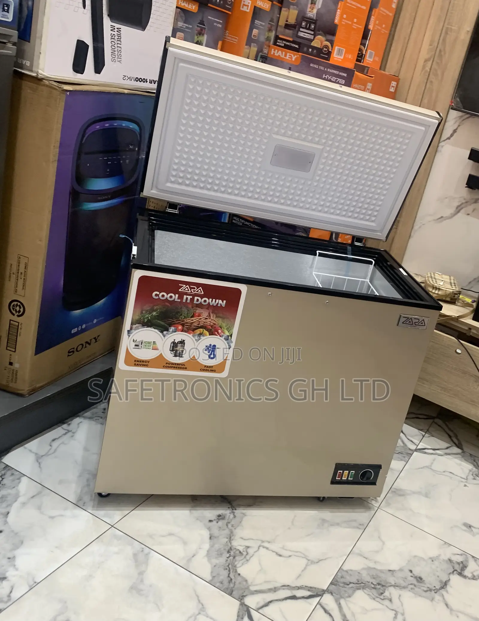 Ultra Modern 238 Liters Net Gold Singledoor Zara-300flg Freezer
