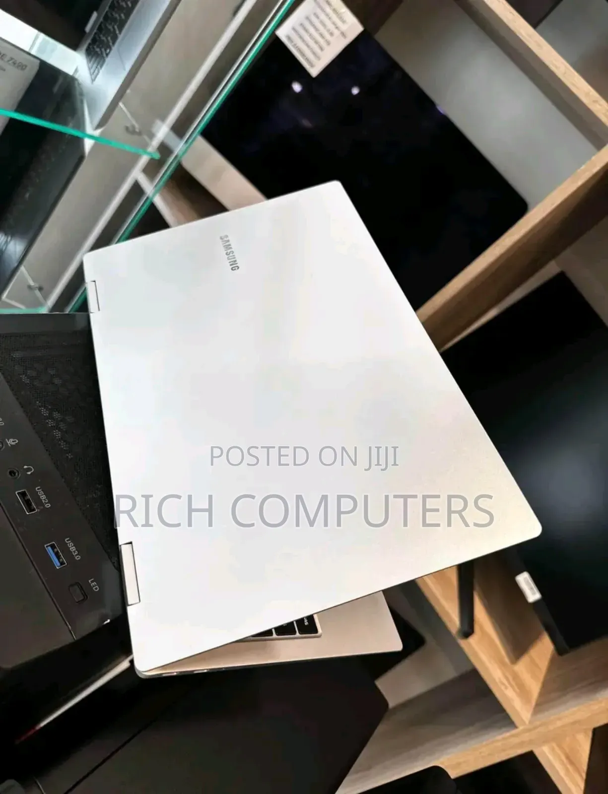 New Laptop Samsung Galaxy Book4 16GB Intel Core i7 SSD 512GB