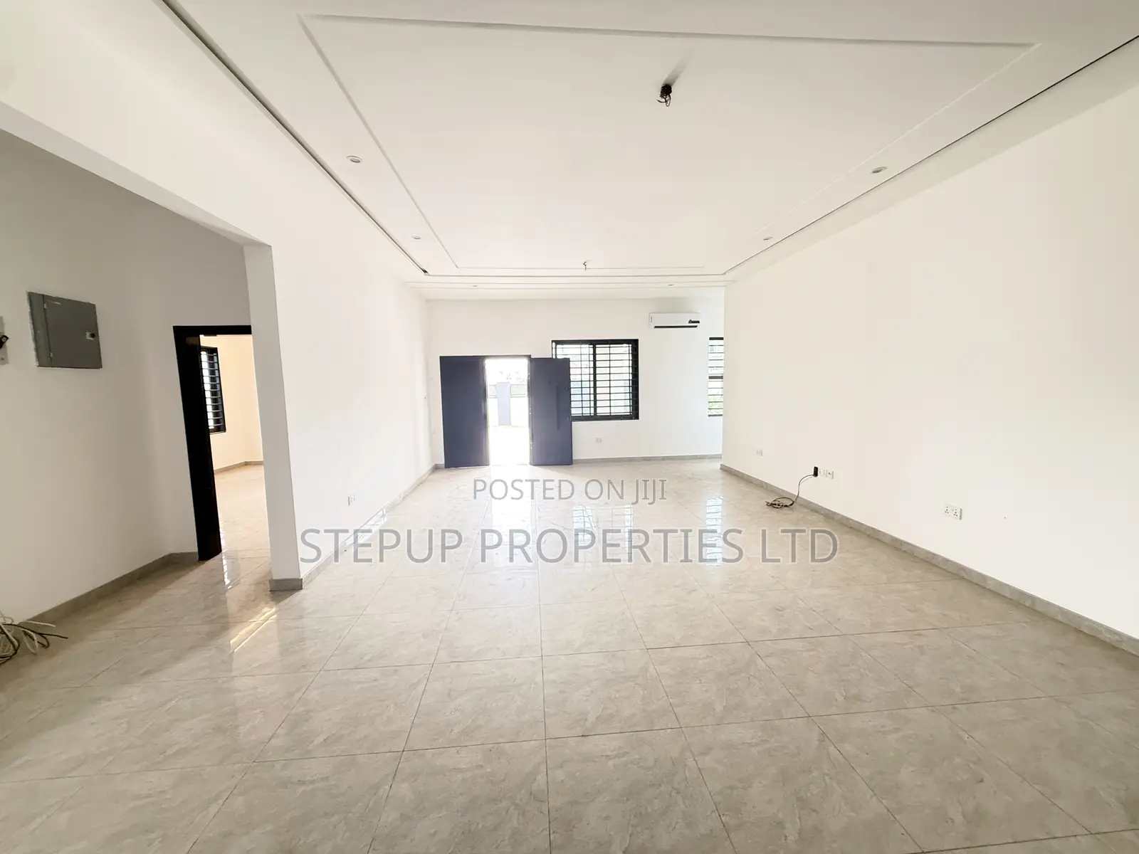 3bdrm House in Lakeside Estate for sale