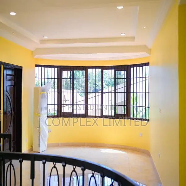 4bdrm House in Airport Residential Area for sale