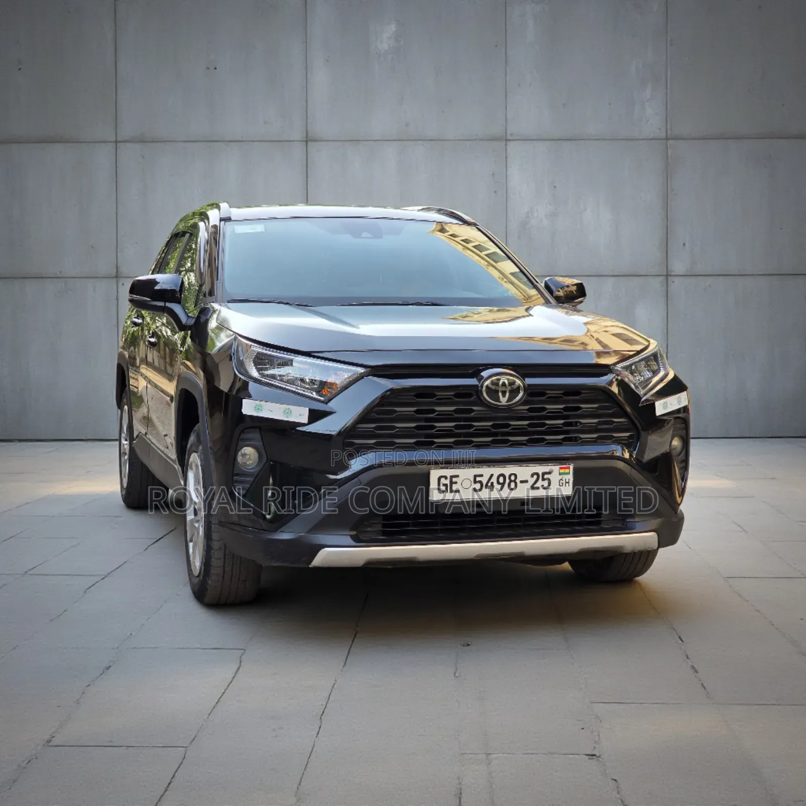 Rent a Toyota Rav4