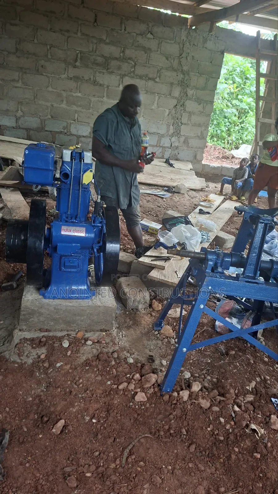Nikanika and Electric Corn Mill Expert