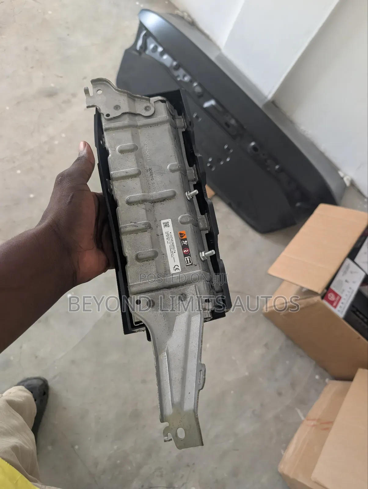 Honda Accord 2023,2024,2025 Knee Airbag