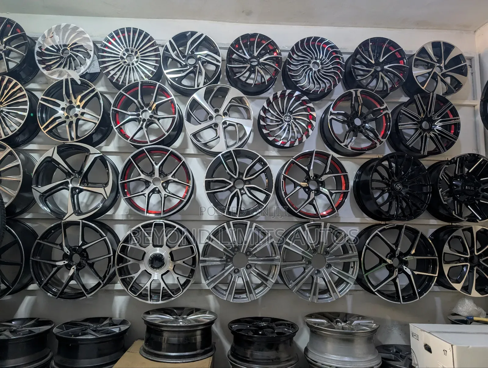Rim for All Kinds of Cars Available 16",17"18"19" Etc All Available