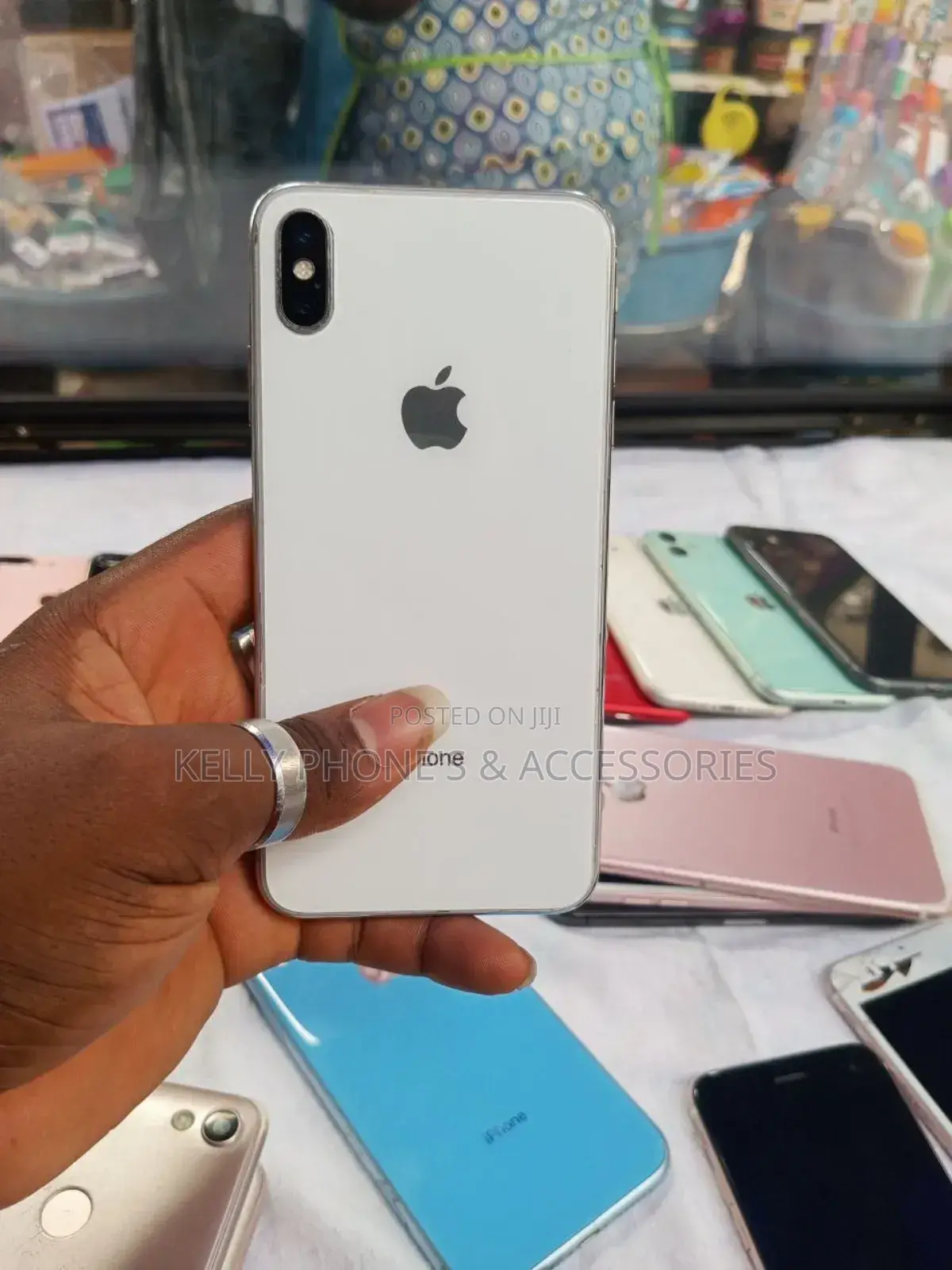 Apple iPhone XS Max 64 GB White