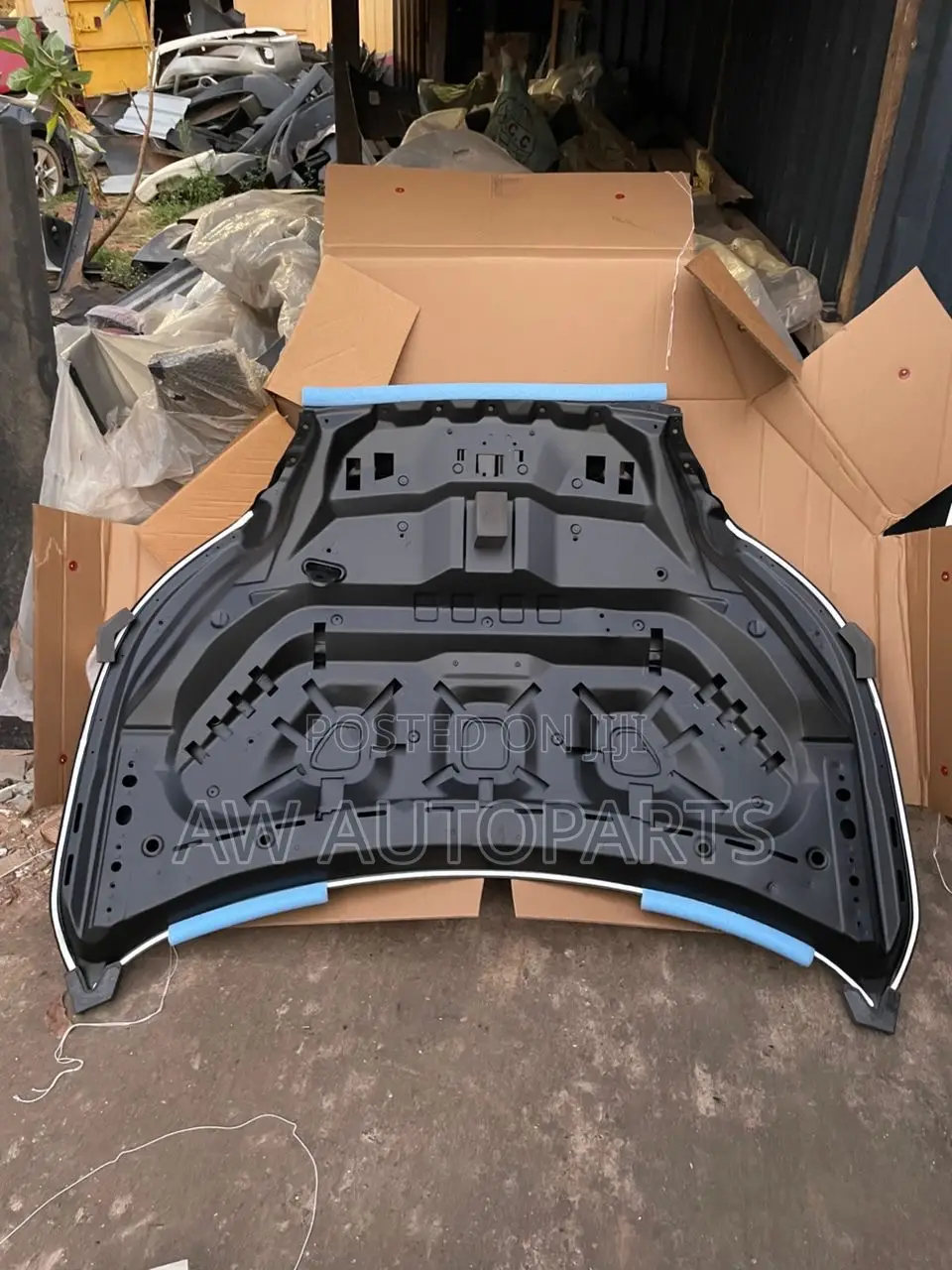 Mitsubishi Outlander 2022 Bonnet