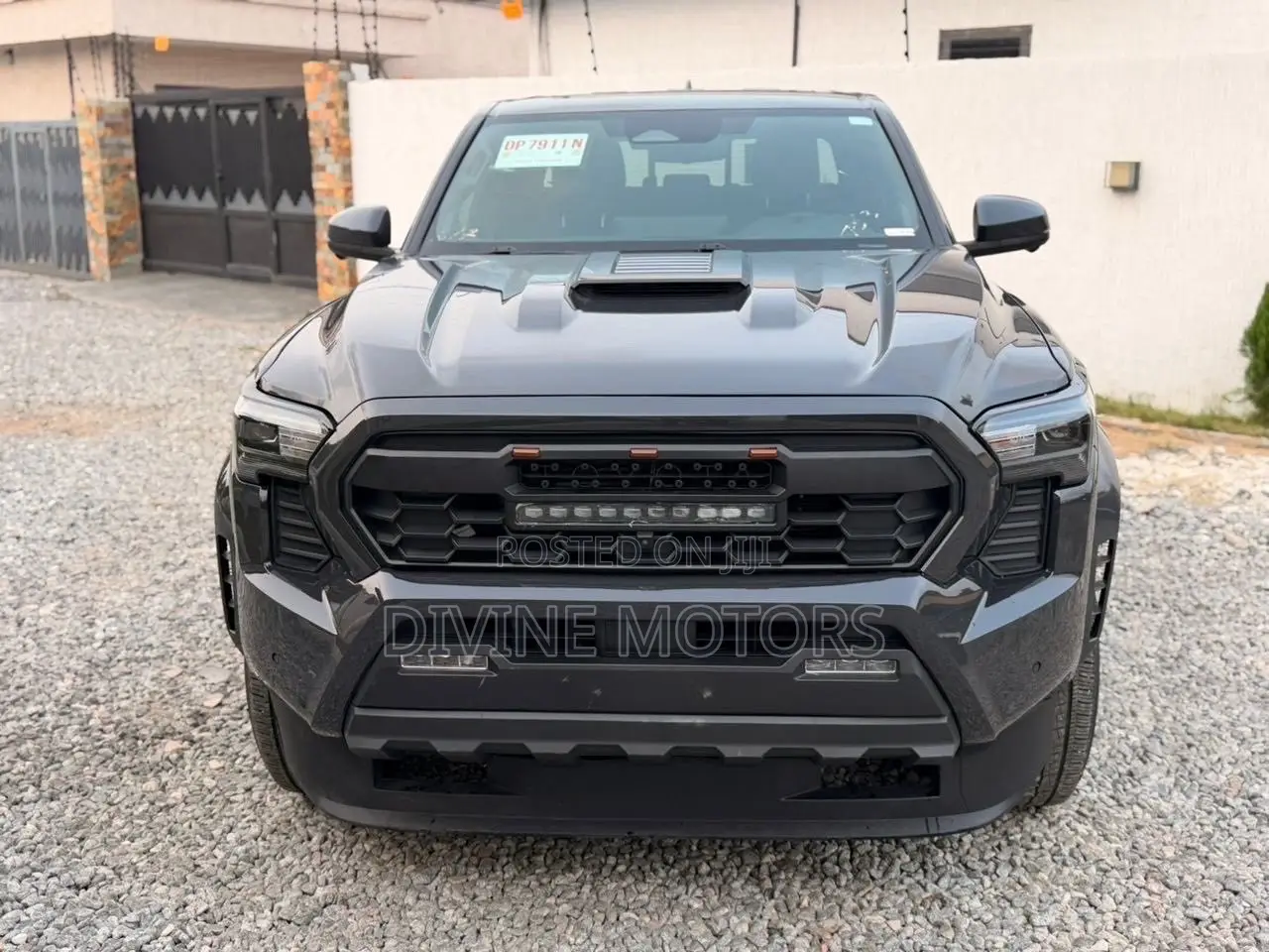 Toyota Tacoma 2024 Gray