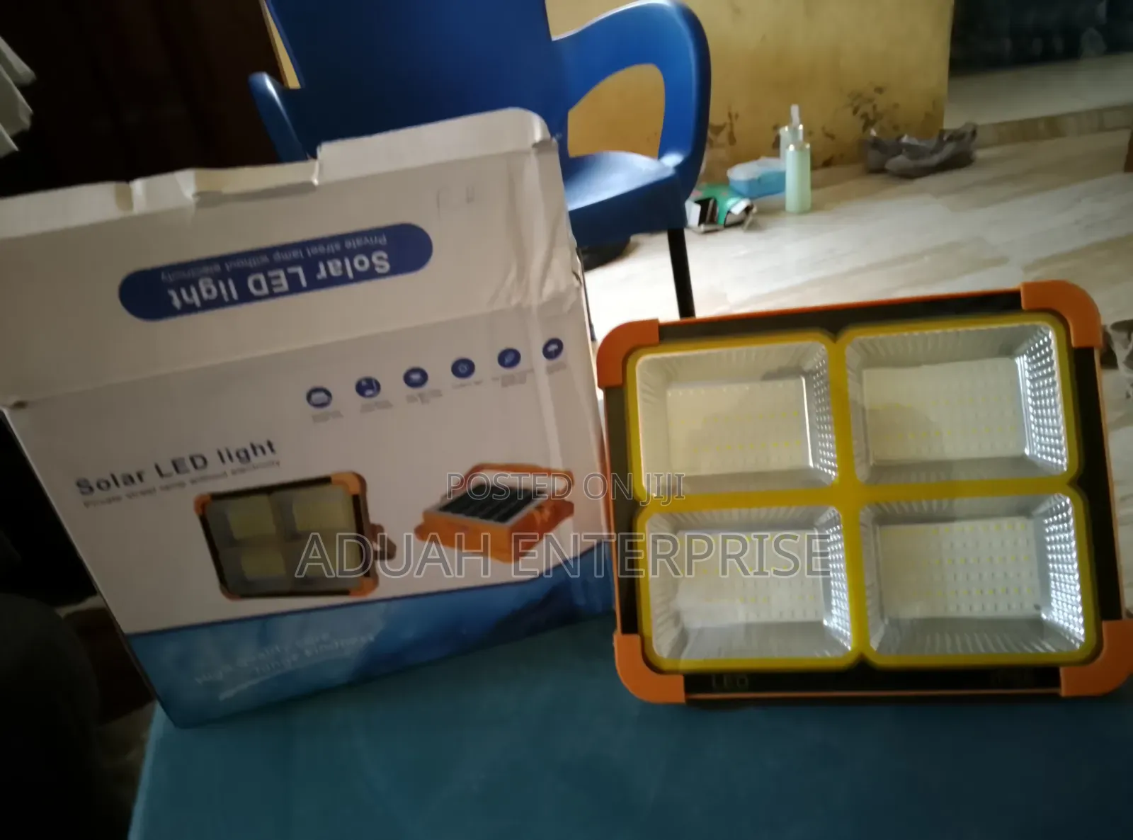 2in 1 Solar Lamp And Power Bank