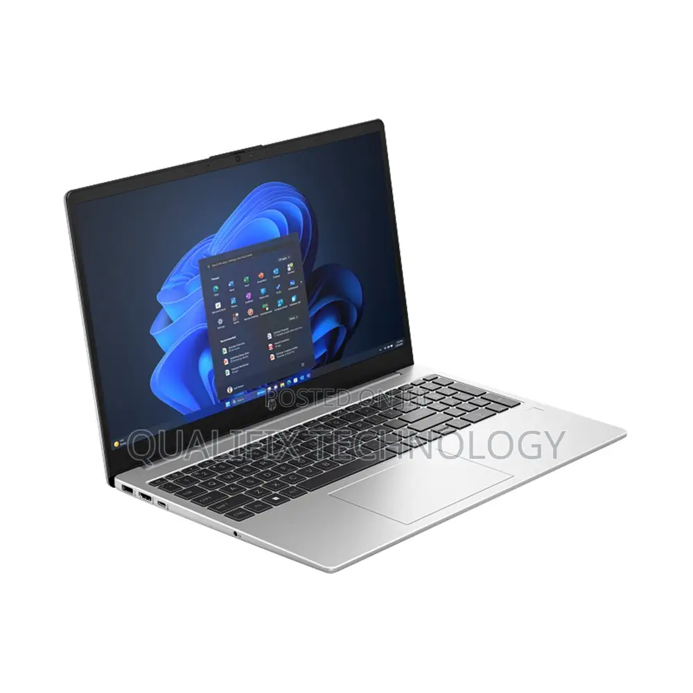 New Laptop HP 250 G10 8GB Intel Core i3 SSD 512GB