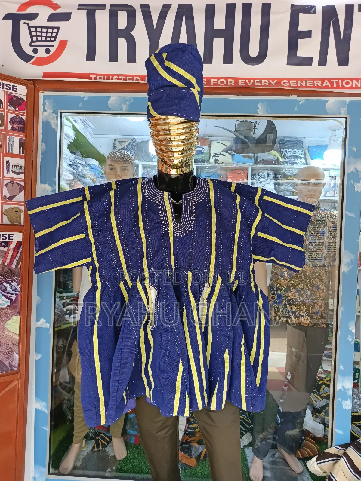 Shop Original Ghanaian Smocks for Men in Accra Nationwide Delivery