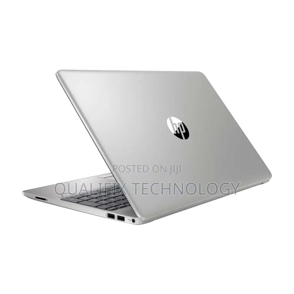 New Laptop HP 250 G10 8GB Intel Core i3 SSD 512GB
