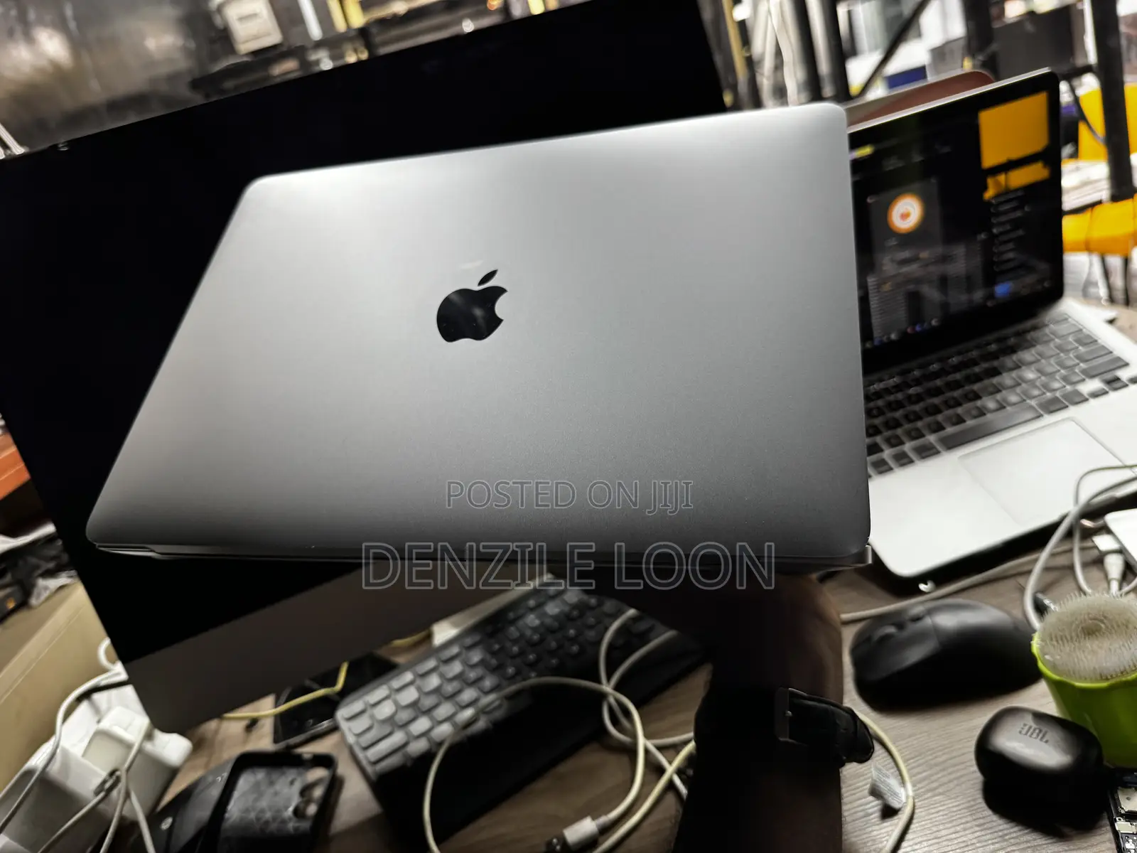 Laptop Apple MacBook Pro 2017 16GB Intel Core i5 SSD 512GB