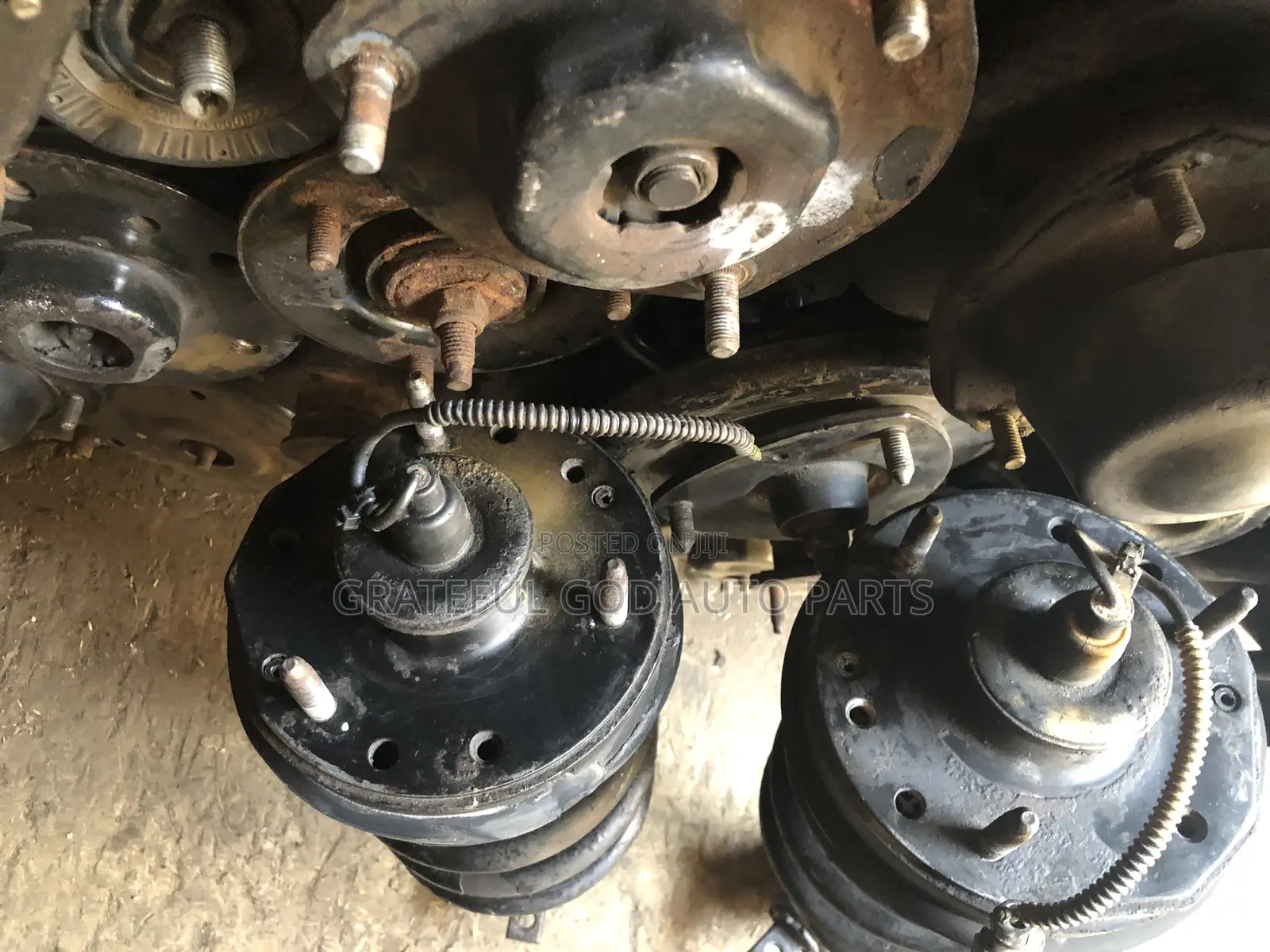 Cadillac Escalade Shock Absorbers