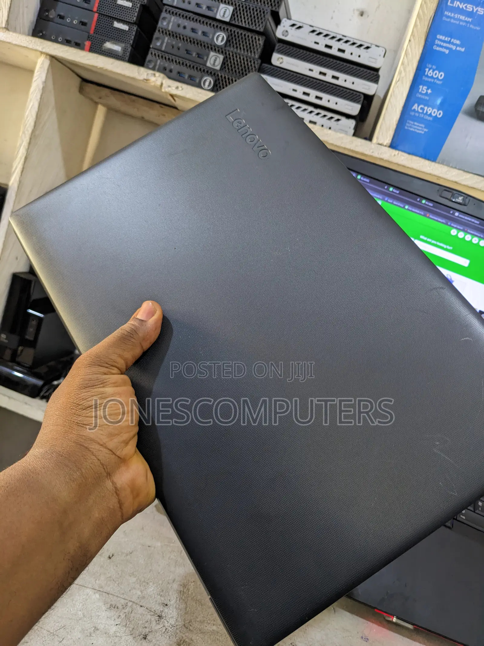 Laptop Lenovo IdeaPad 130 4GB AMD A8 SSD 128GB