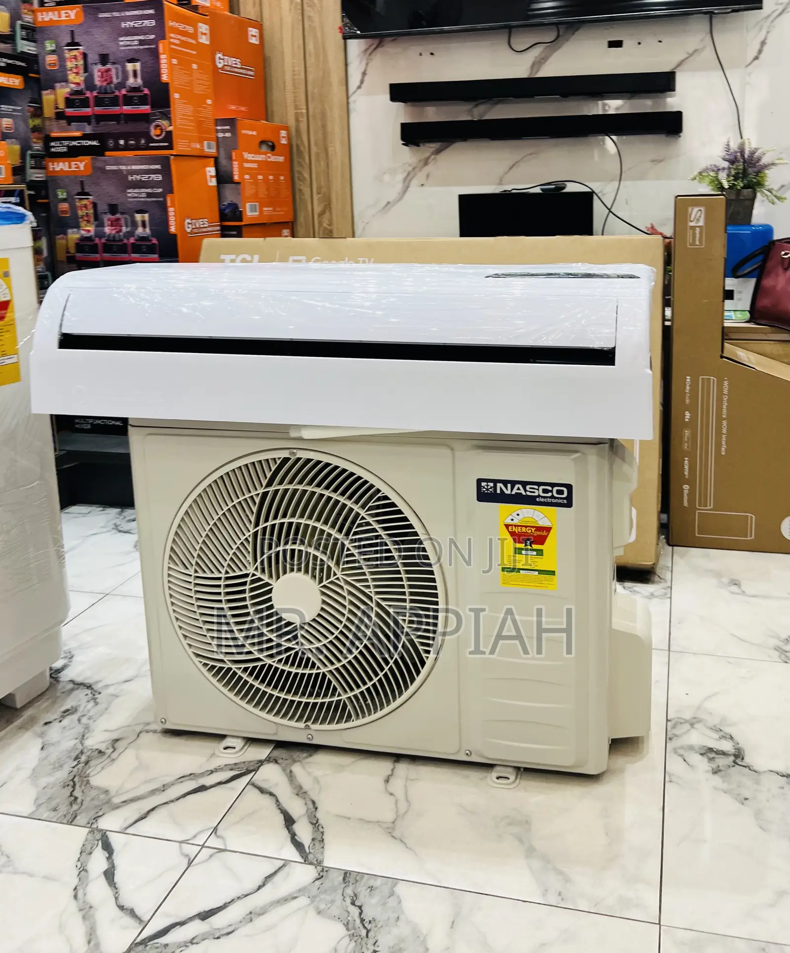 Extra Quiet Operation Nasco 1.5hp Air Conditioner(R410 Gas) 