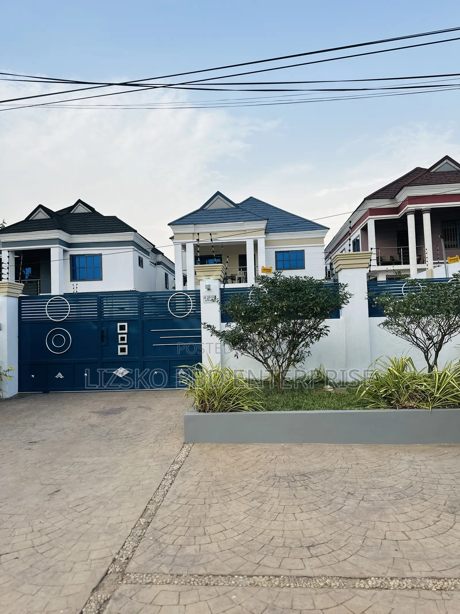 Furnished 5bdrm Mansion in North Legon for sale