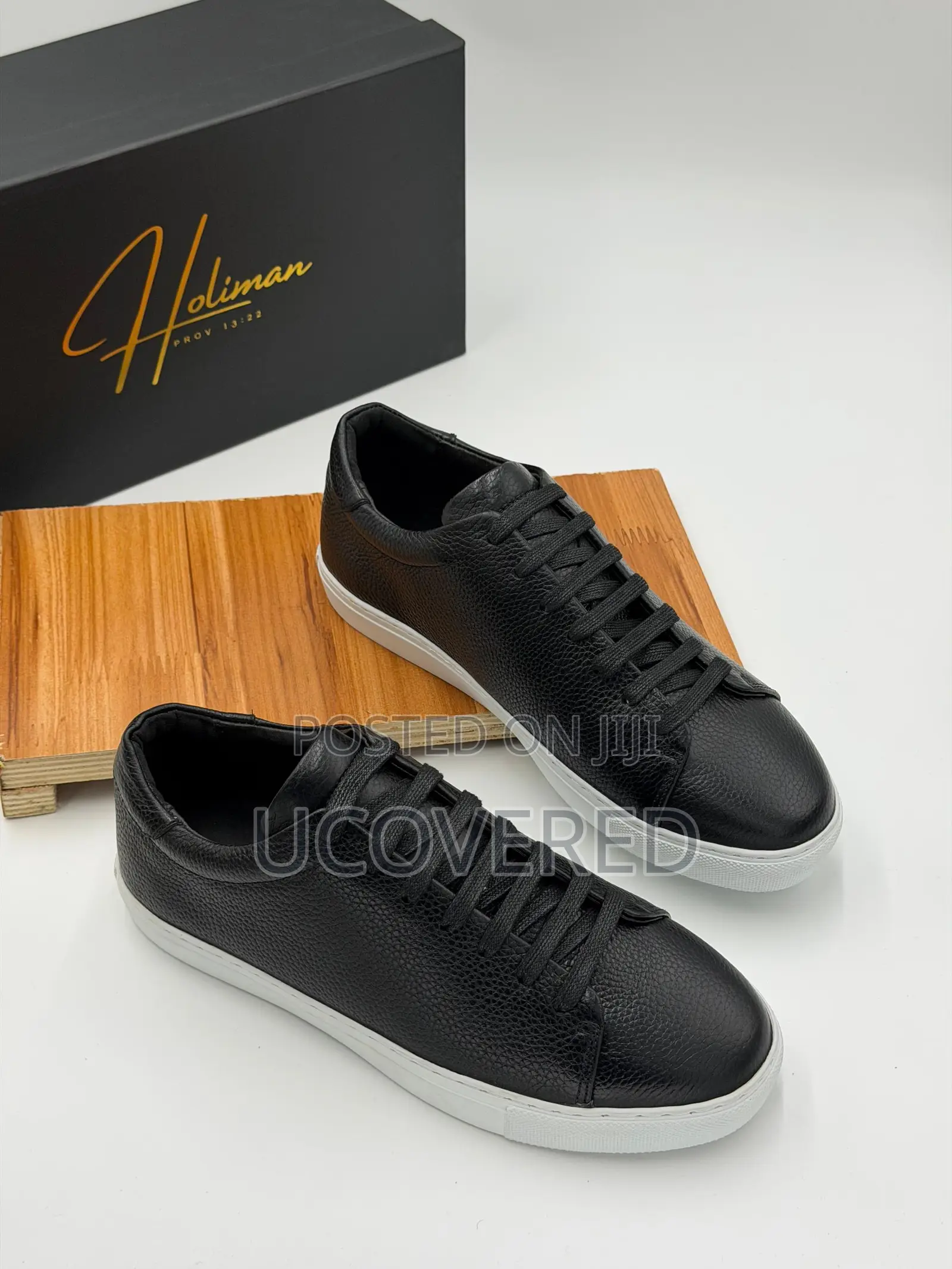 New Holiman Quality Sneakers
