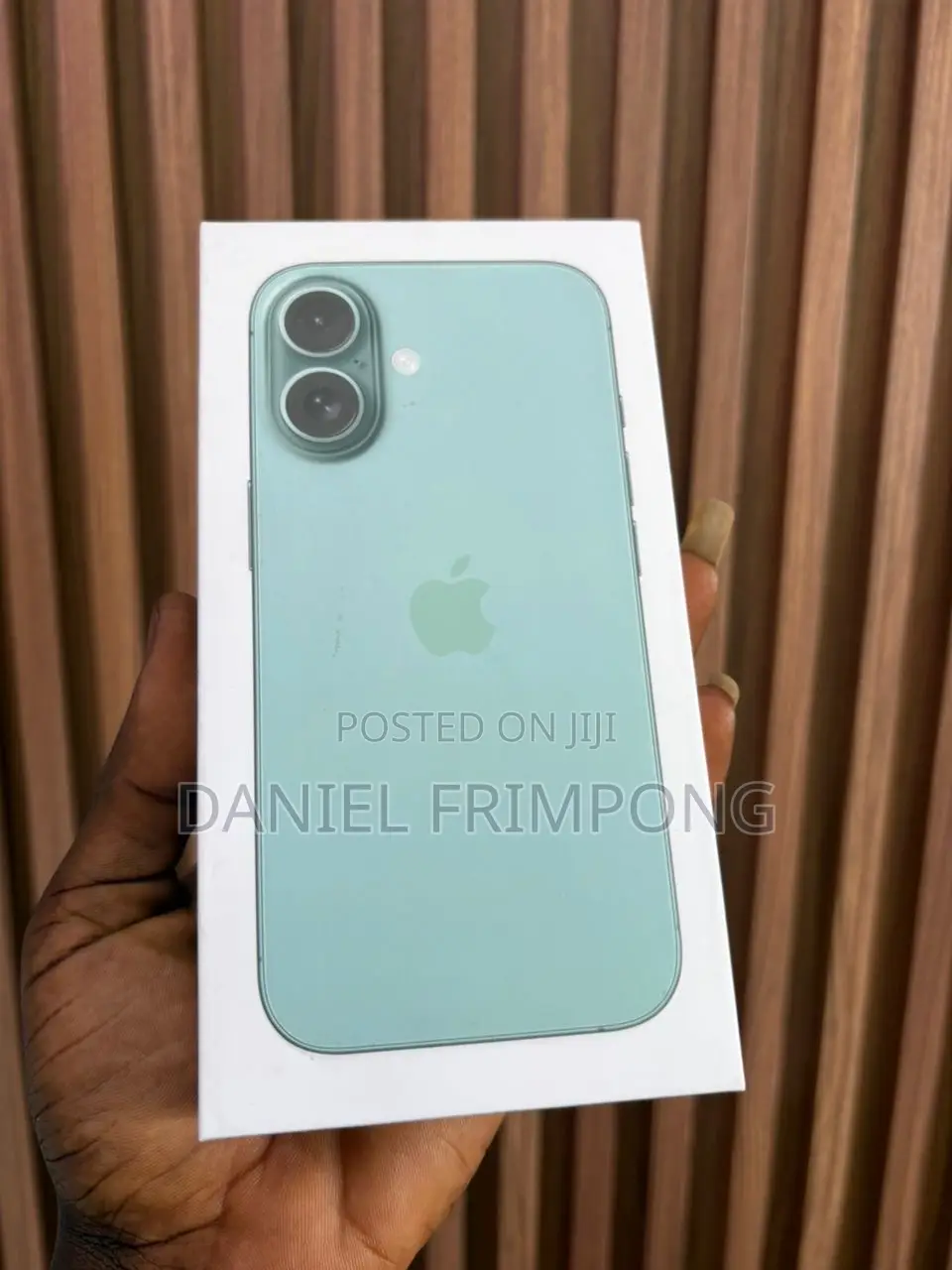 New Apple iPhone 16 128 GB Green