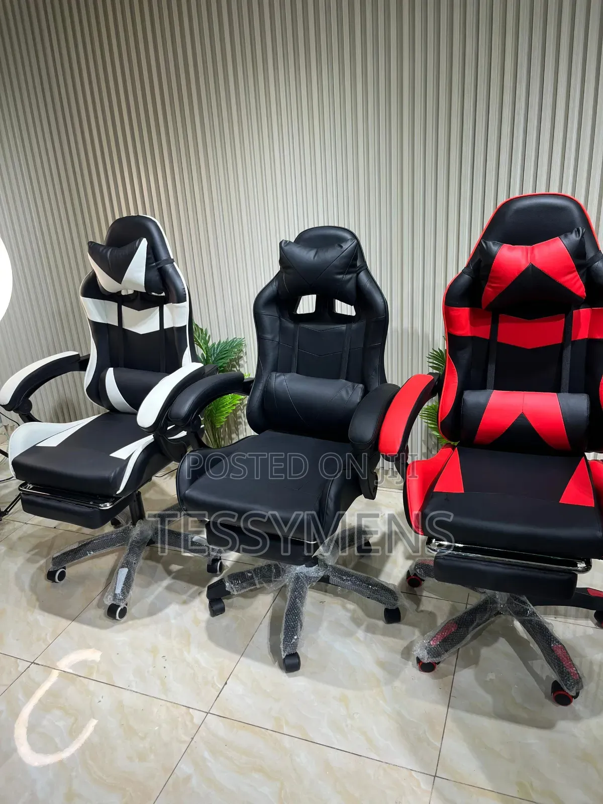 Modern Game Chair