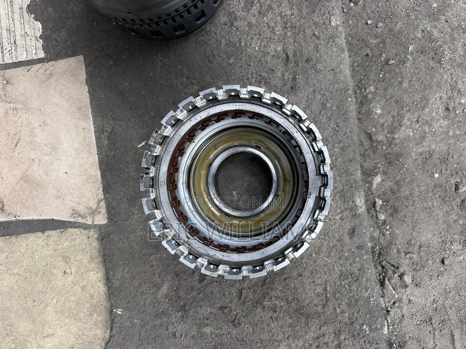 Nissan Pathfinder 4.0 Drive and Reverse