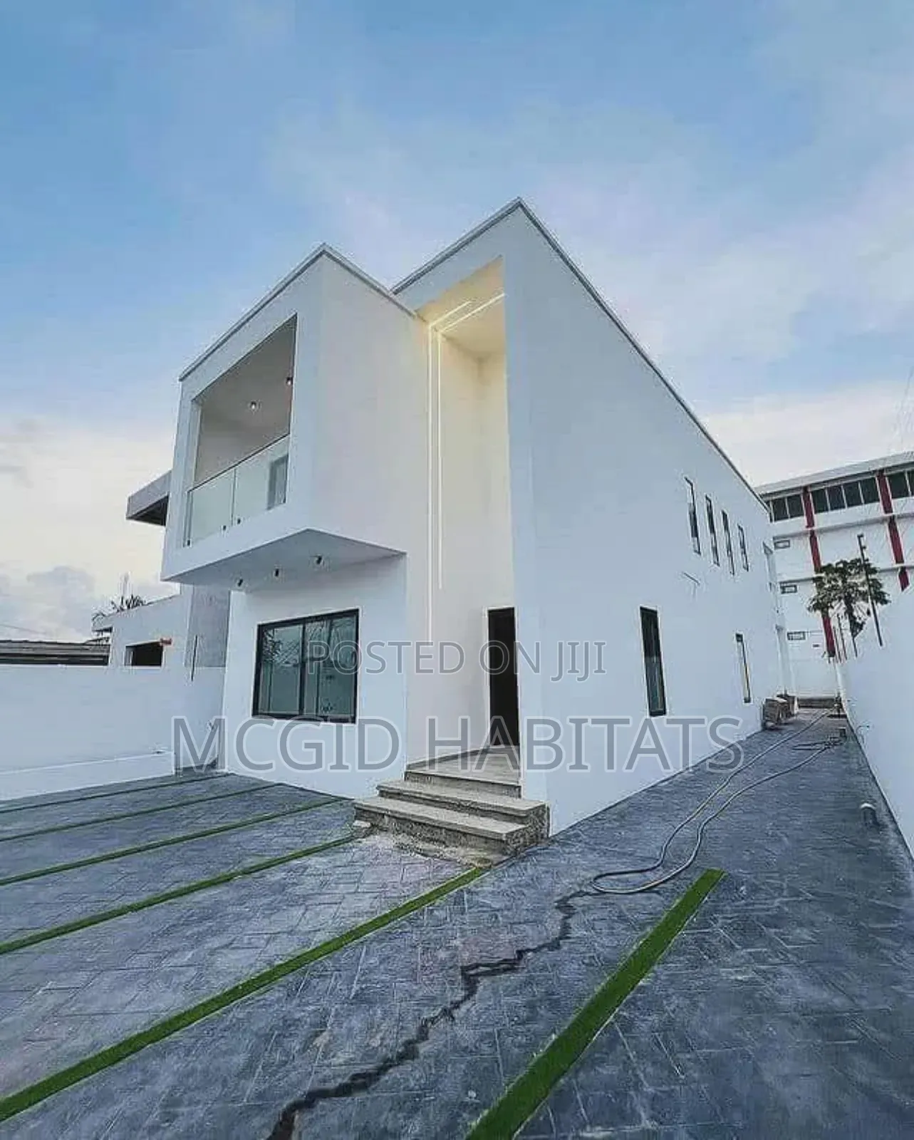 3bdrm House in Ashaley Botwe for rent