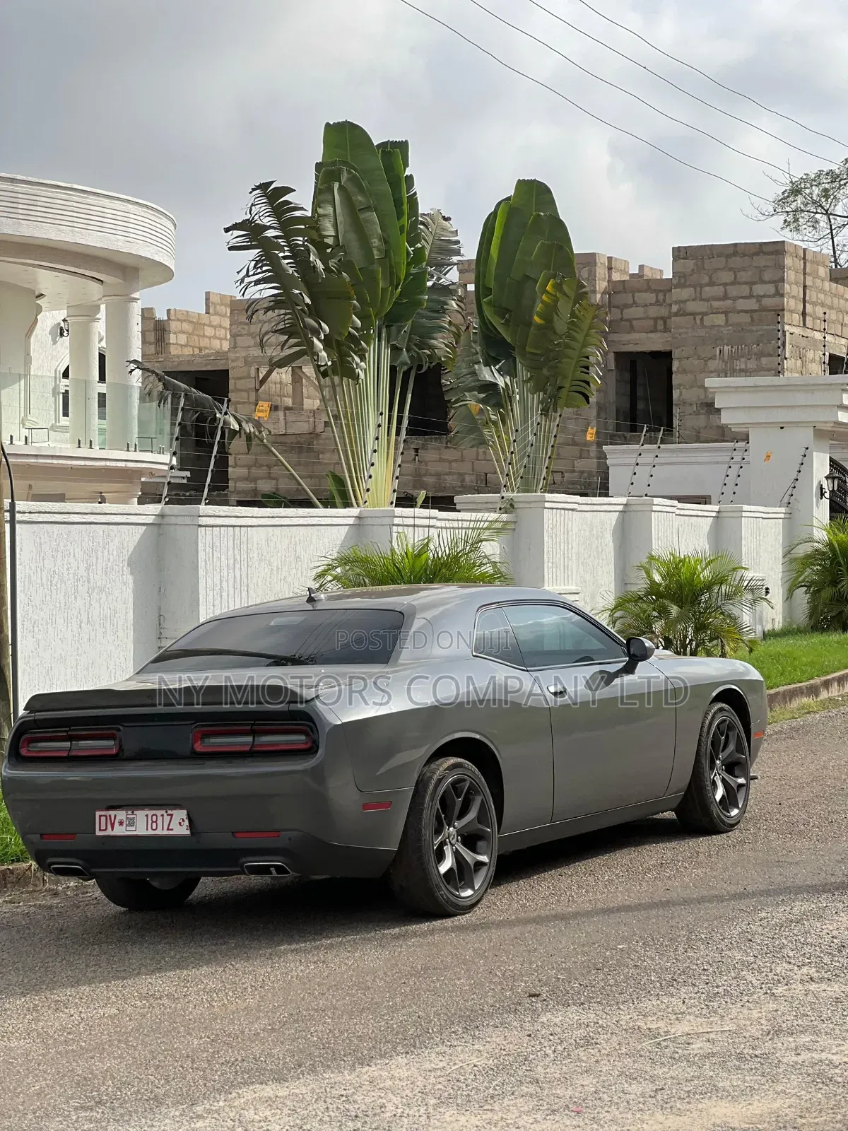 Dodge Challenger SXT RWD 2019 Gray
