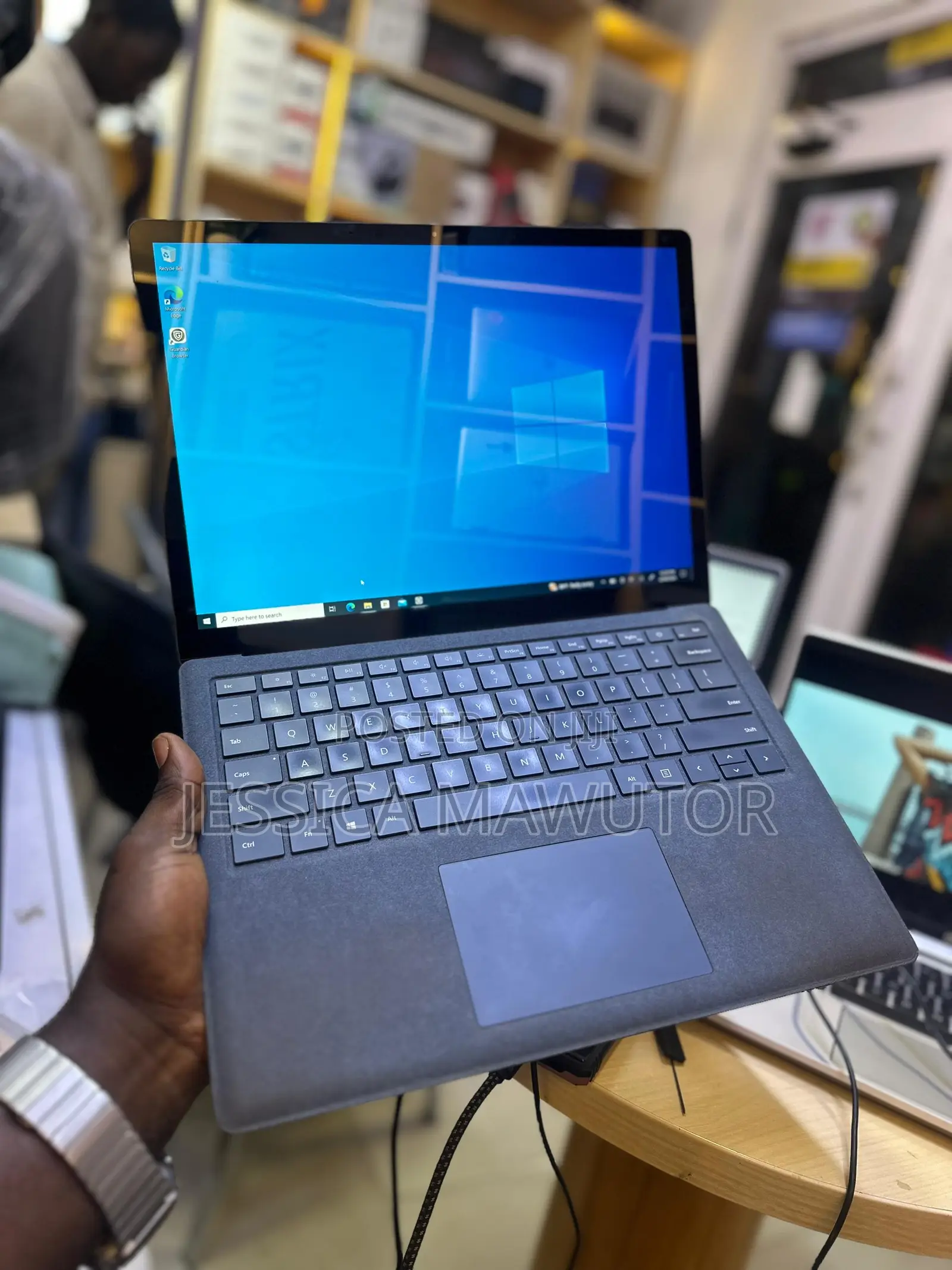 Laptop 8GB Intel Core i5 SSD 256GB