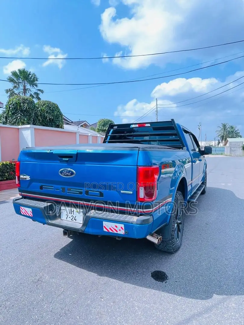 Ford F-150 Lariat 4x4 SuperCab Styleside 8 ft. box 163 in. WB 2020 Blue