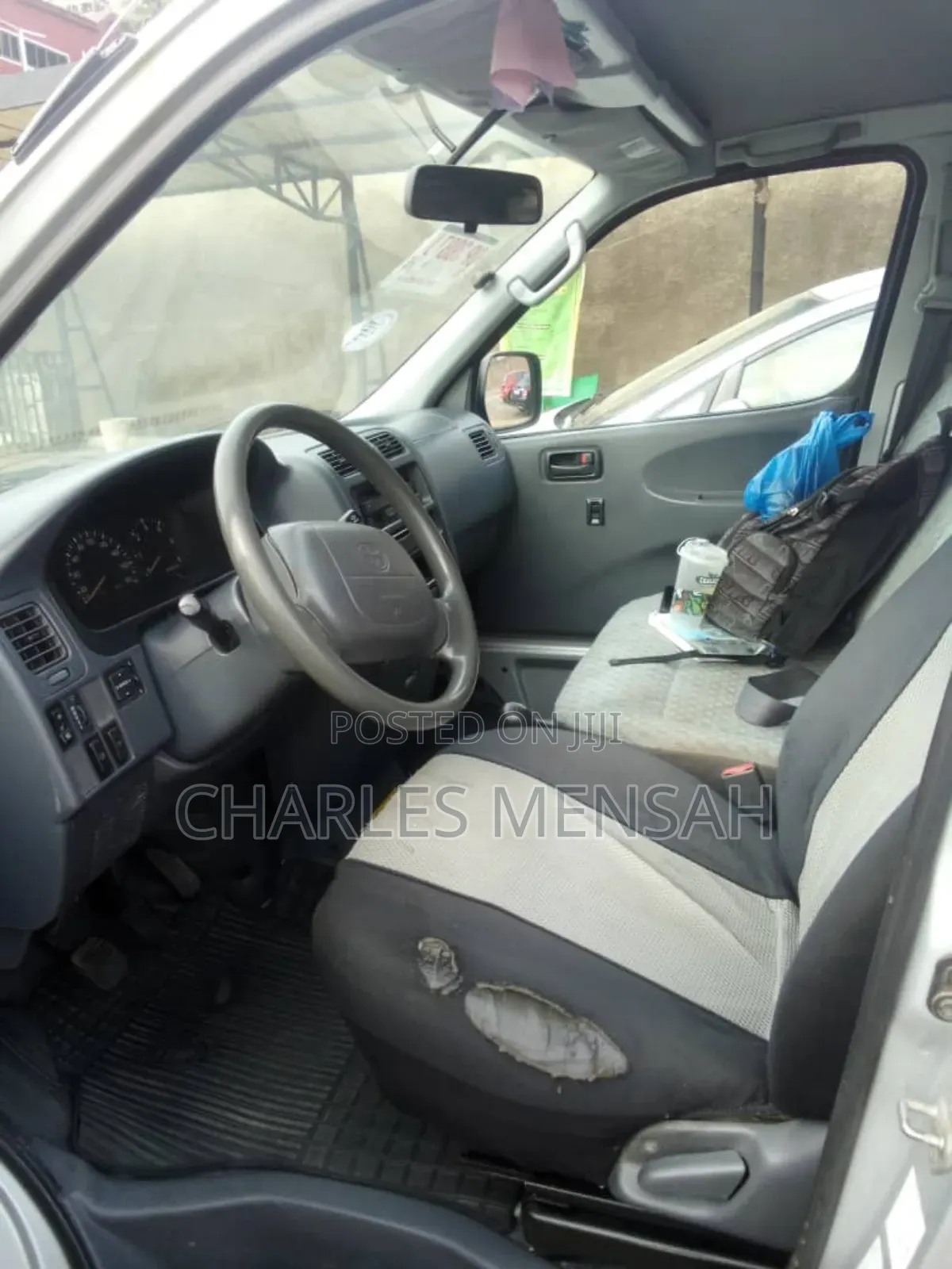 Toyota HiAce 2005 Silver