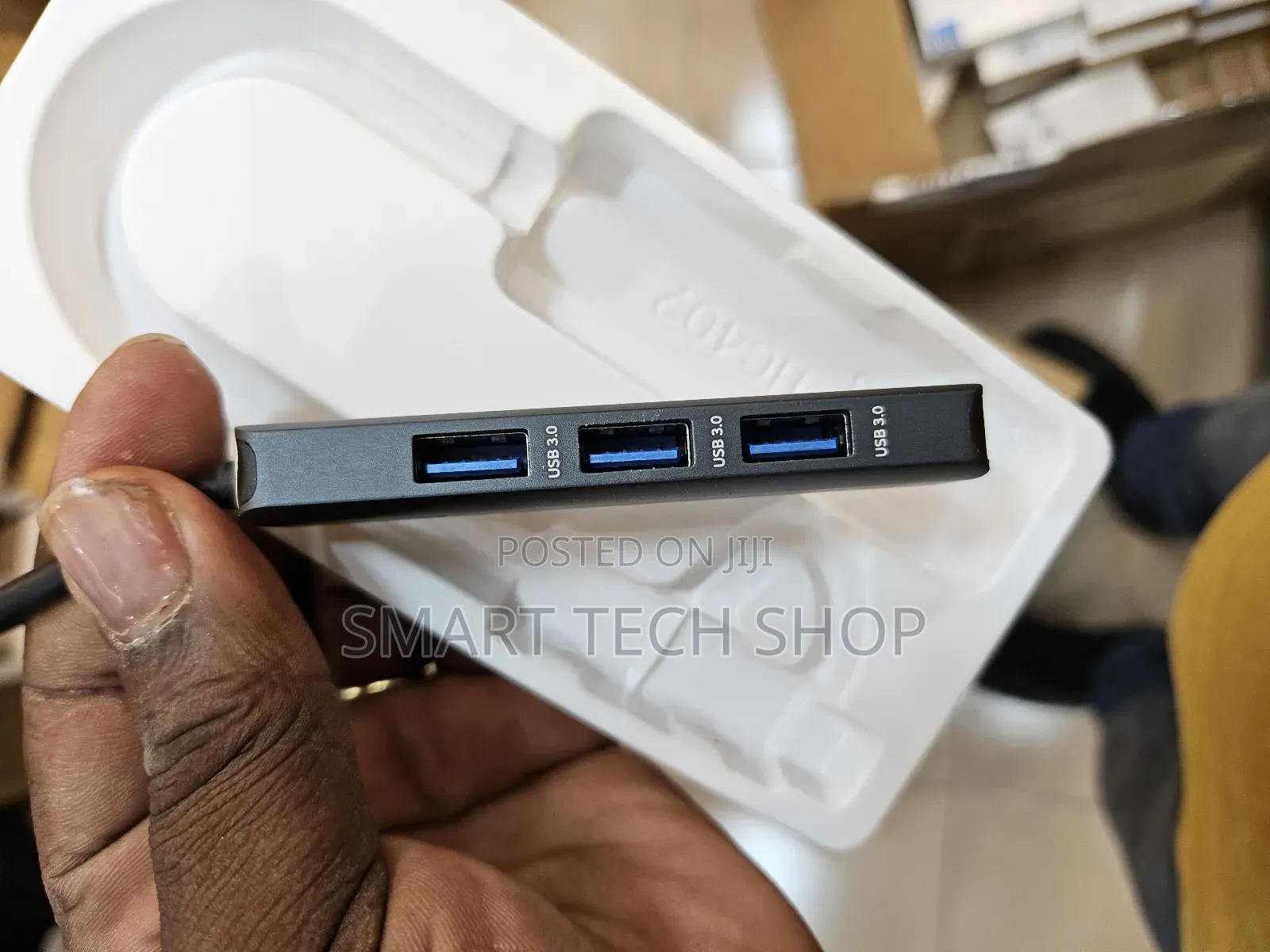 Slim High Quality 4 in 1 Type C Hub 5gbps Multiport Usb3.0 Usb-C