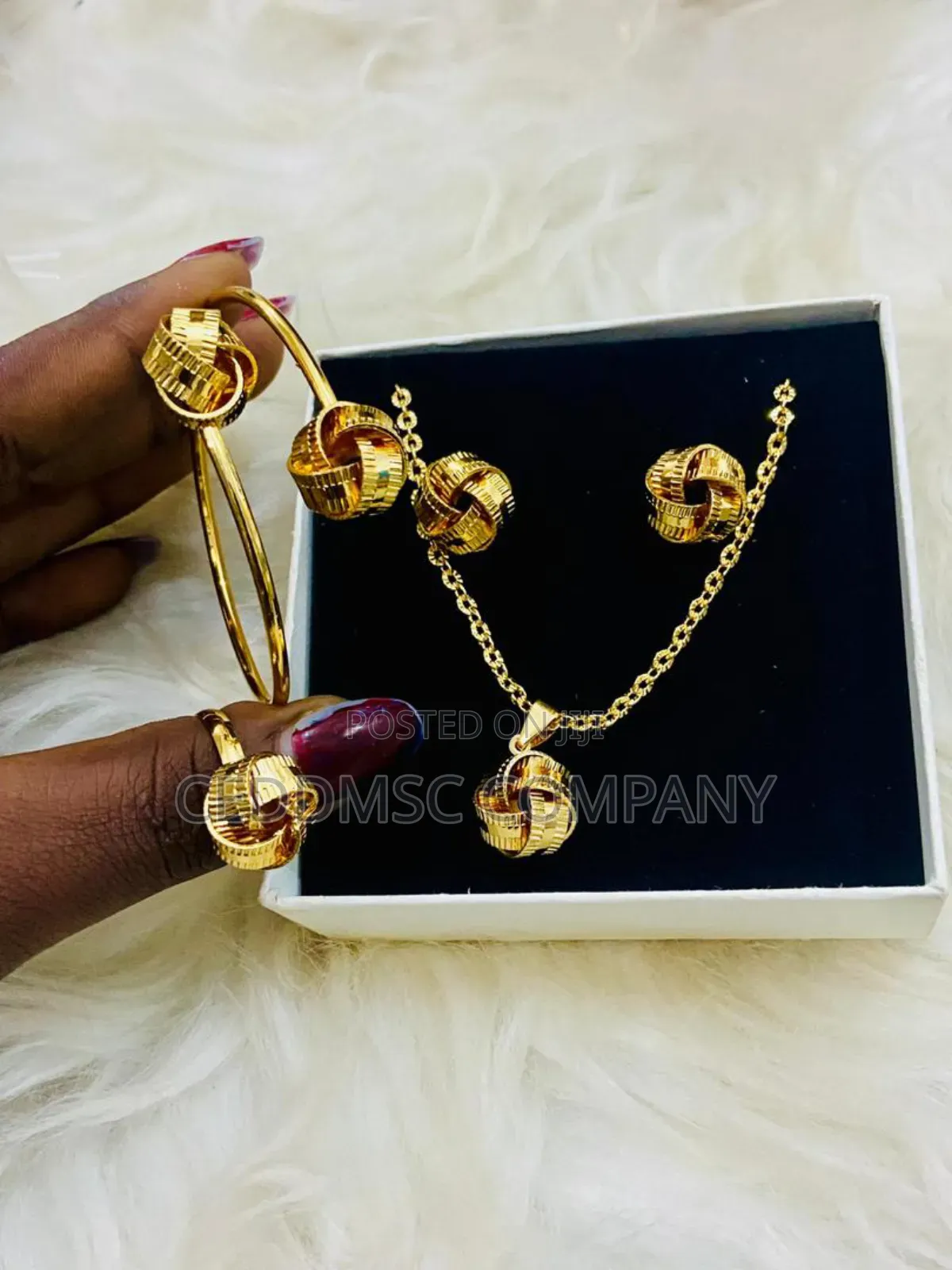 Original Ladies Necklaces