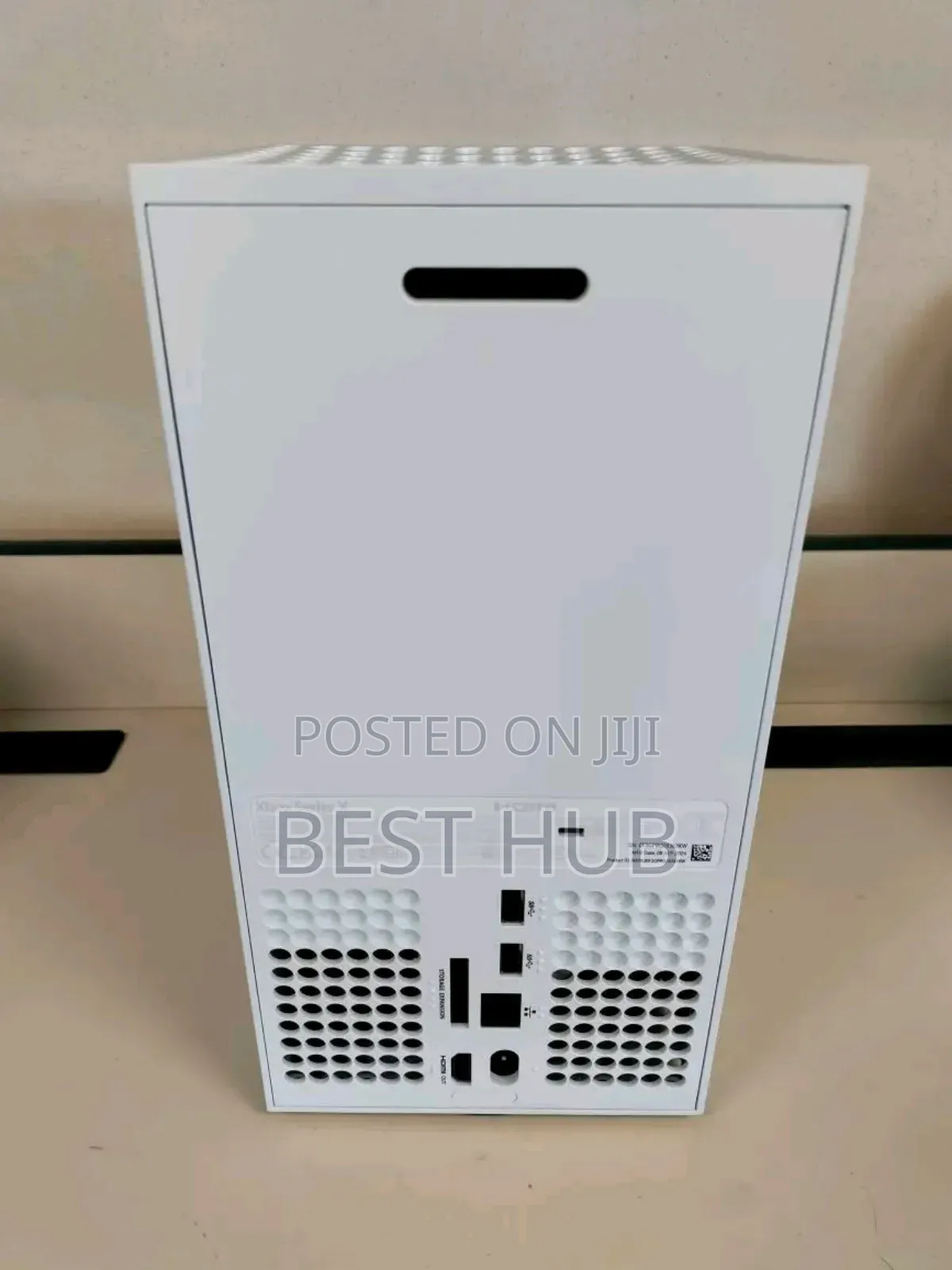 White Xbox Series X