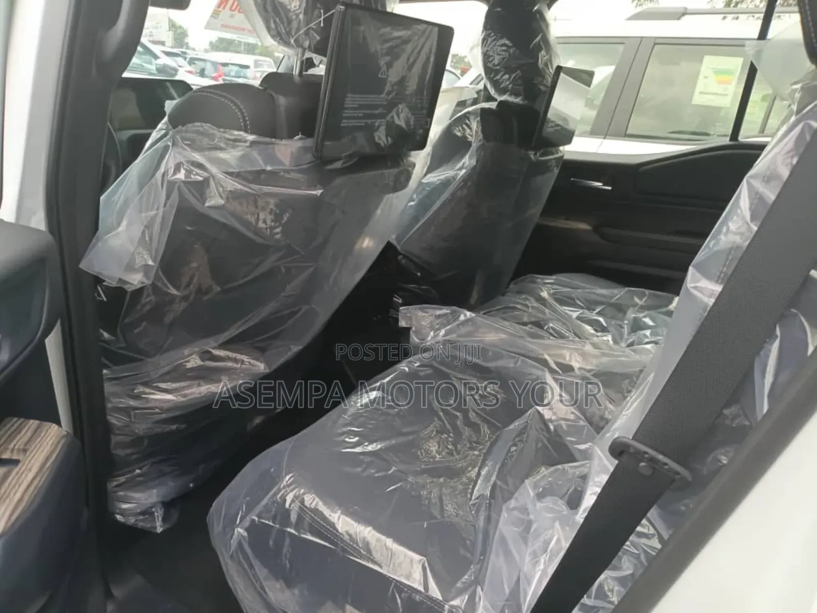 New Toyota Land Cruiser Prado 2.4 Hybrid 2025 White