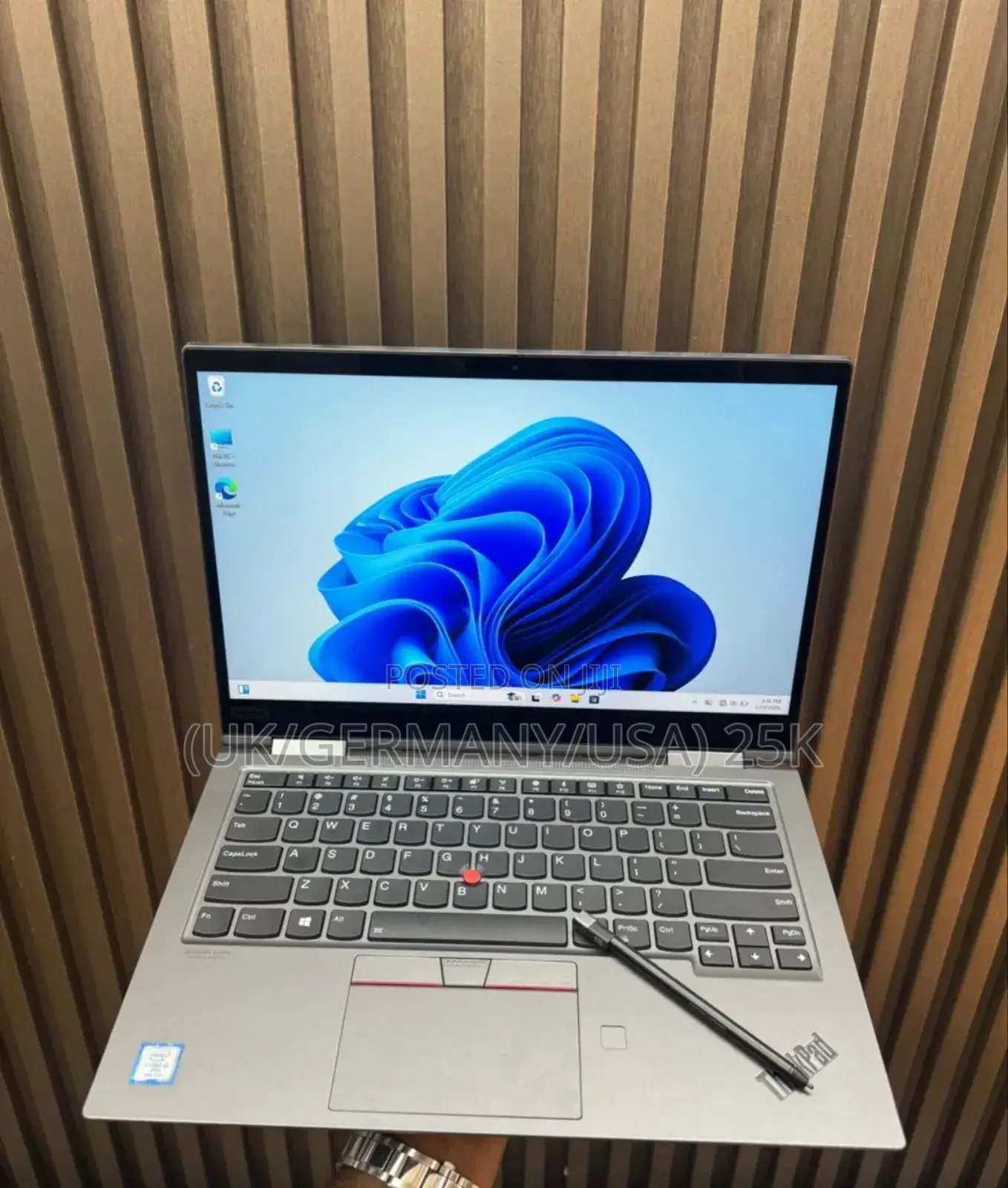 Laptop Lenovo ThinkPad X1 Yoga Gen 8 16GB Intel Core i5 SSD 256GB