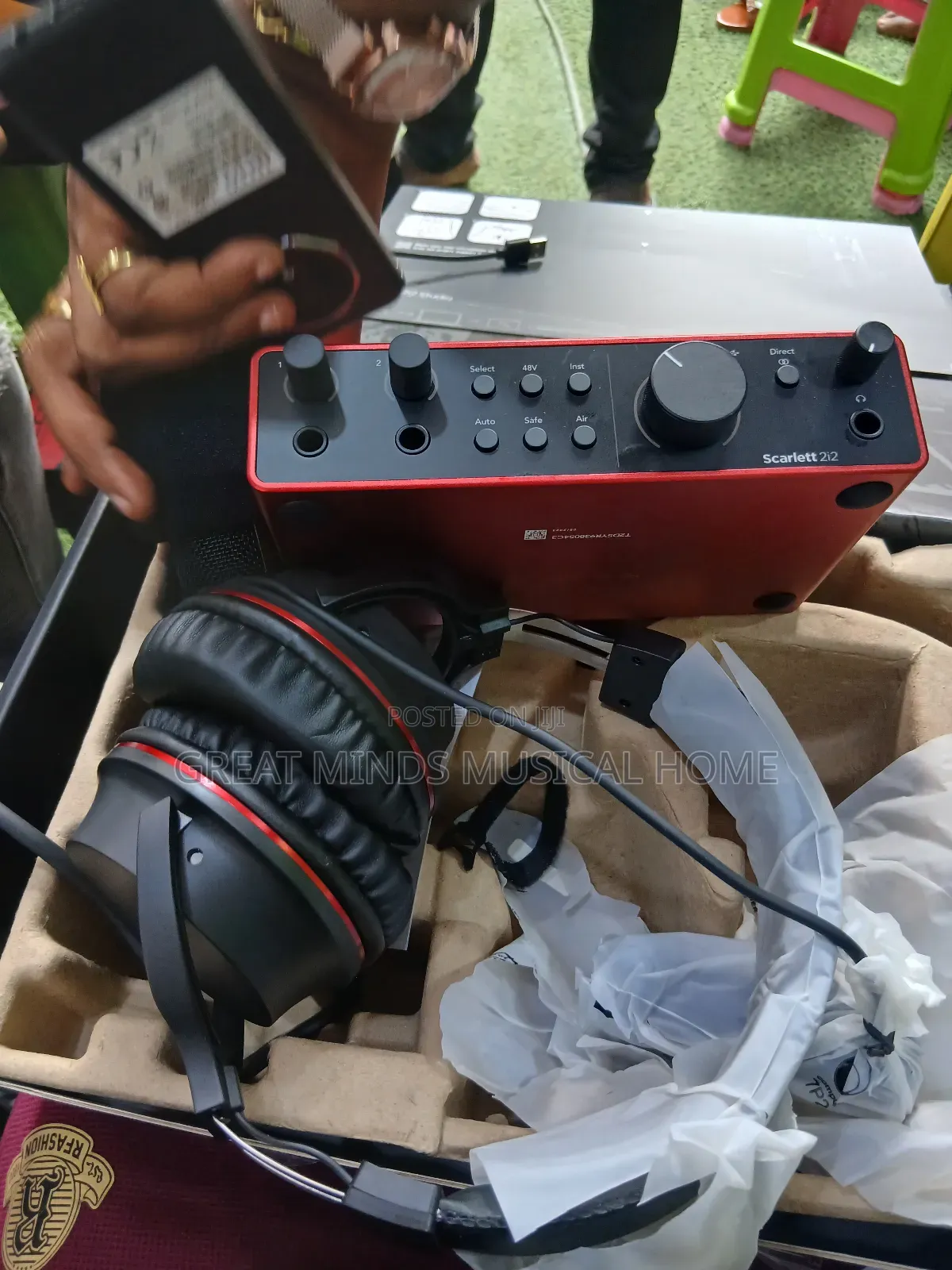 Scarlet Focusrite Podcast Set