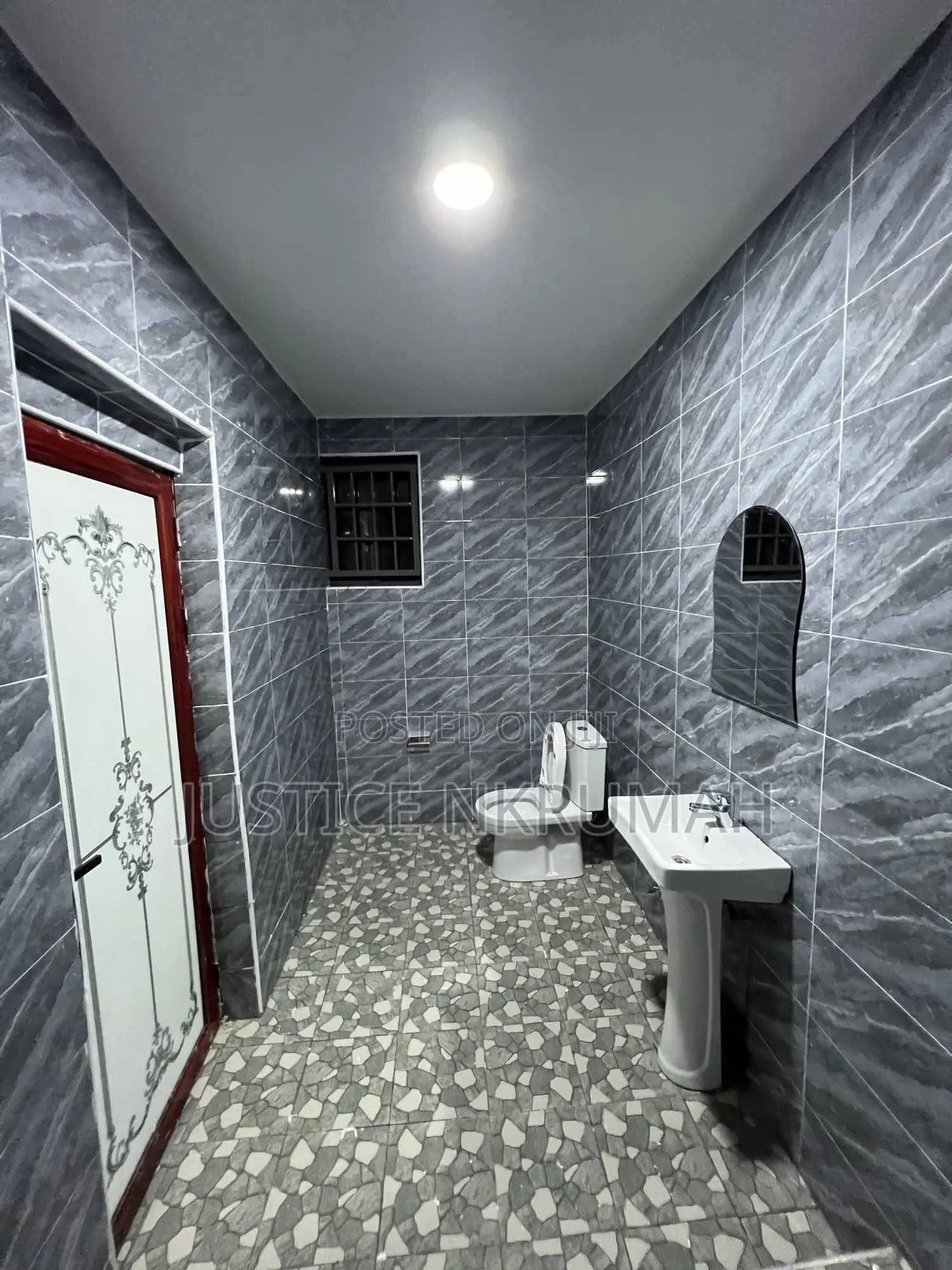 2bdrm Apartment in Mr Justice Estate, Bortiano for rent
