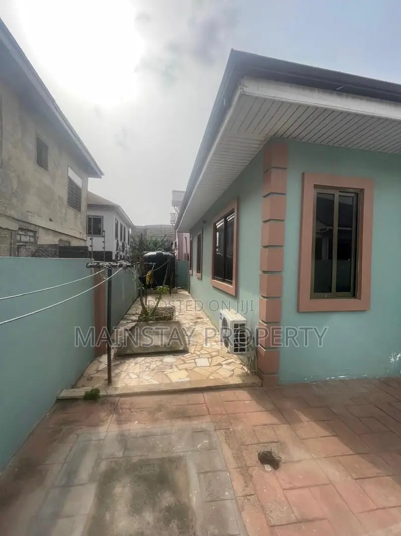 3bdrm House in Ashomang Estate for sale