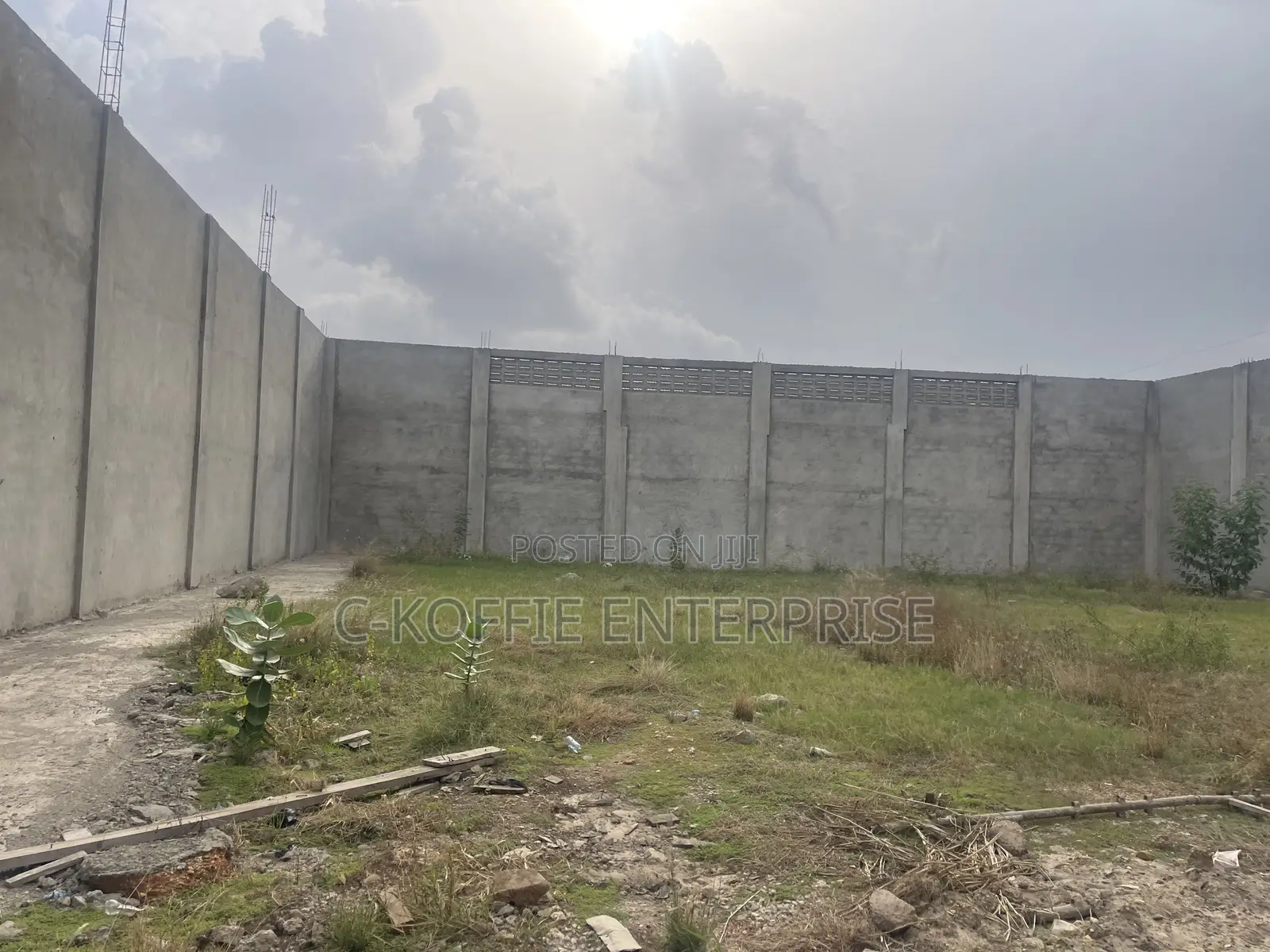 1500 SQM Warehouse at Spintex for Rent
