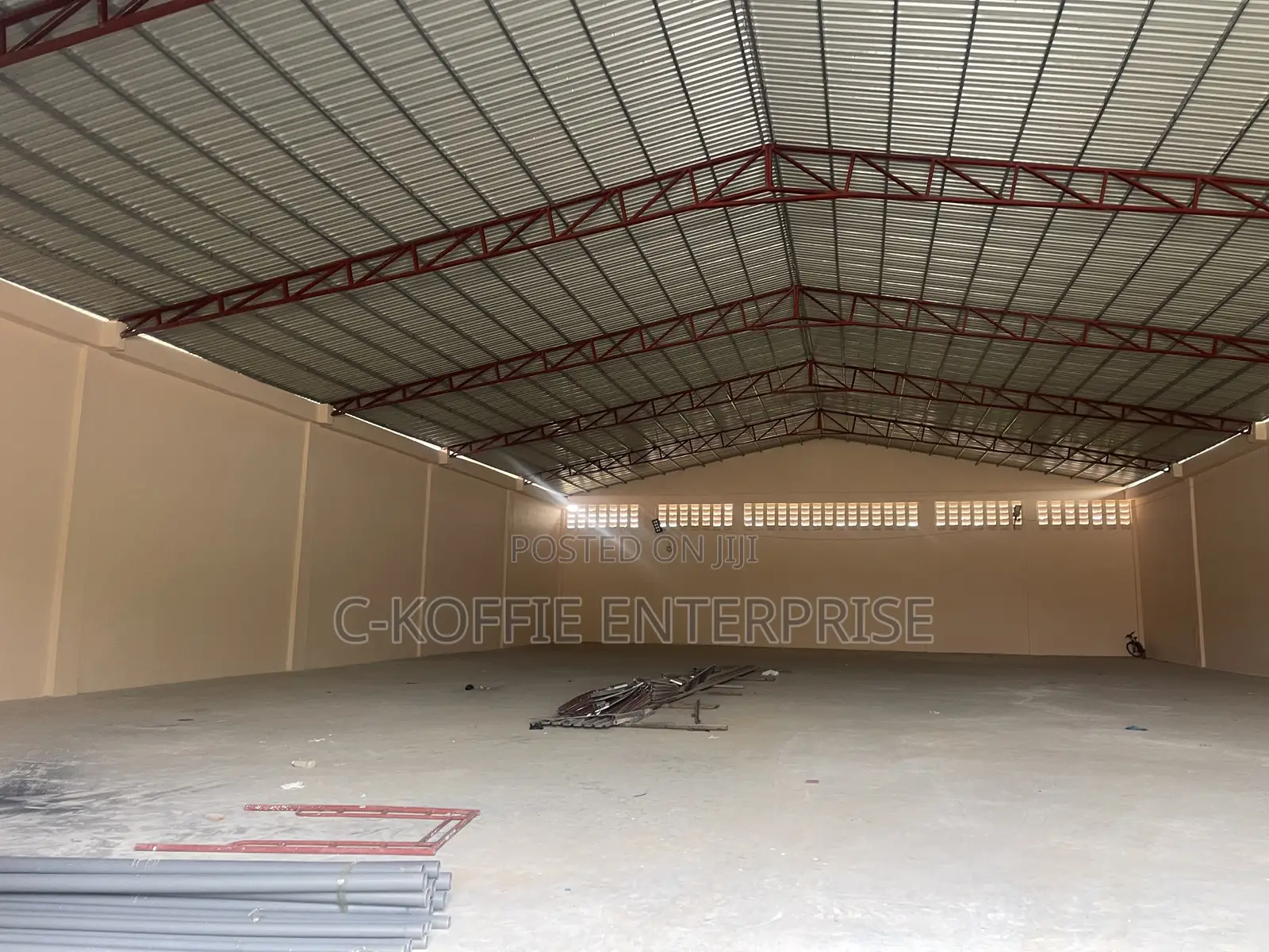 1000 SQM Warehouse at Spintex for Rent