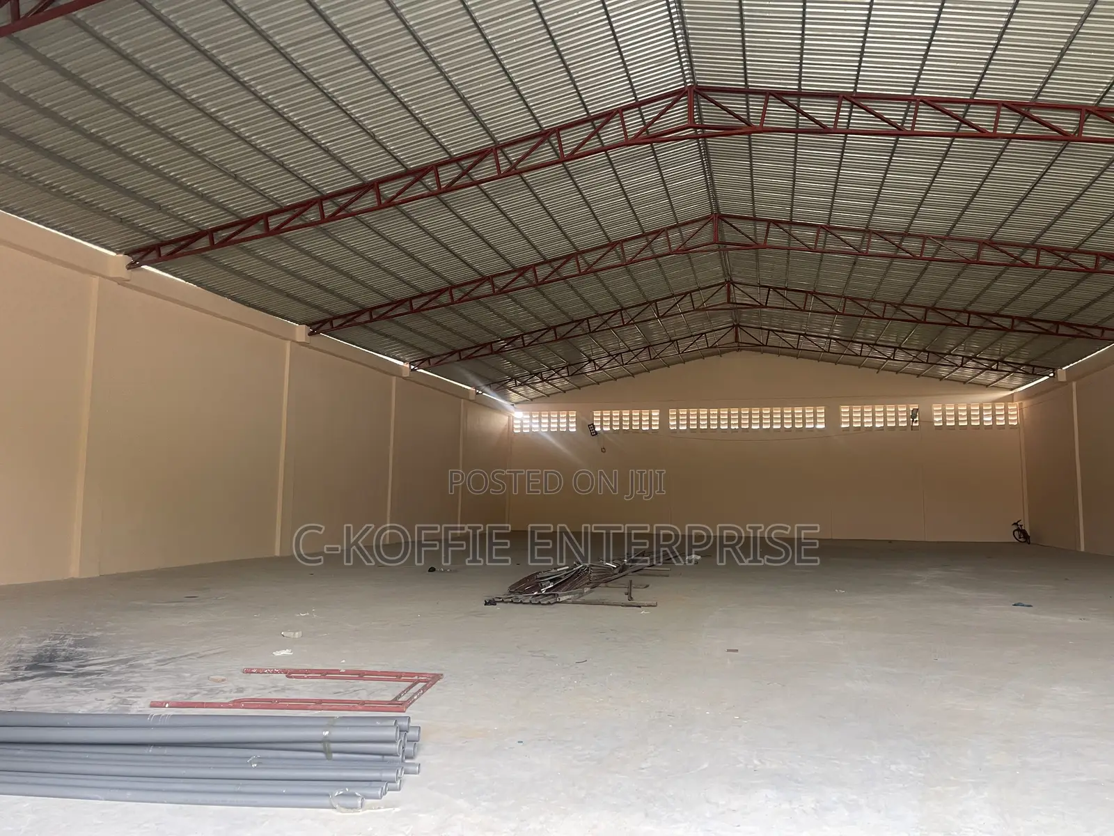 1000 SQM Warehouse at Spintex for Rent