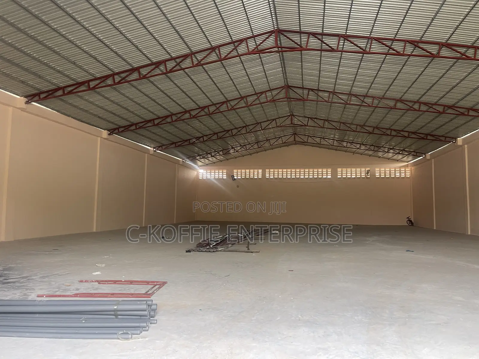 1000 SQM Warehouse at Spintex for Rent