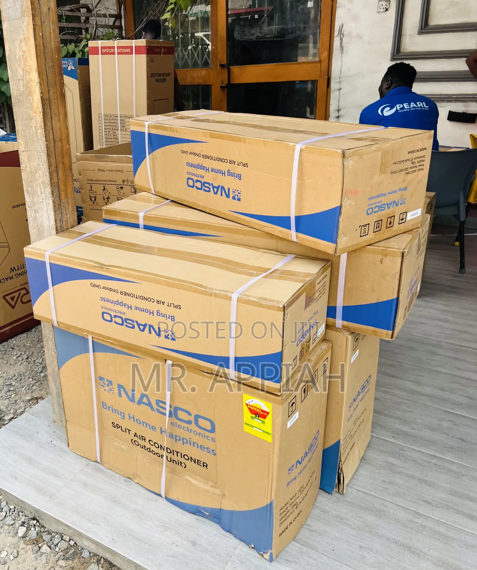 Super Durable Nasco 1.5hp Air Conditioner(R410 Gas) 